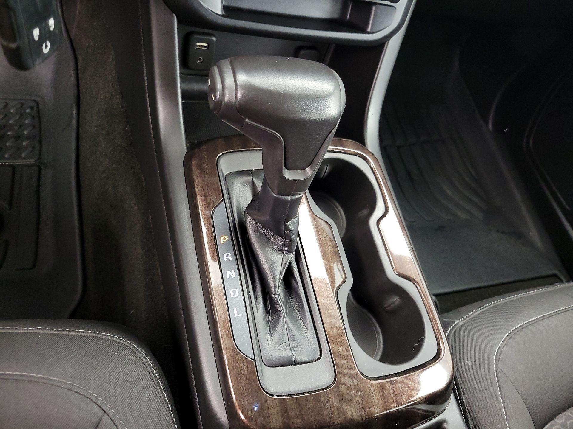 Thumbnail: 2018 GMC Canyon - 18