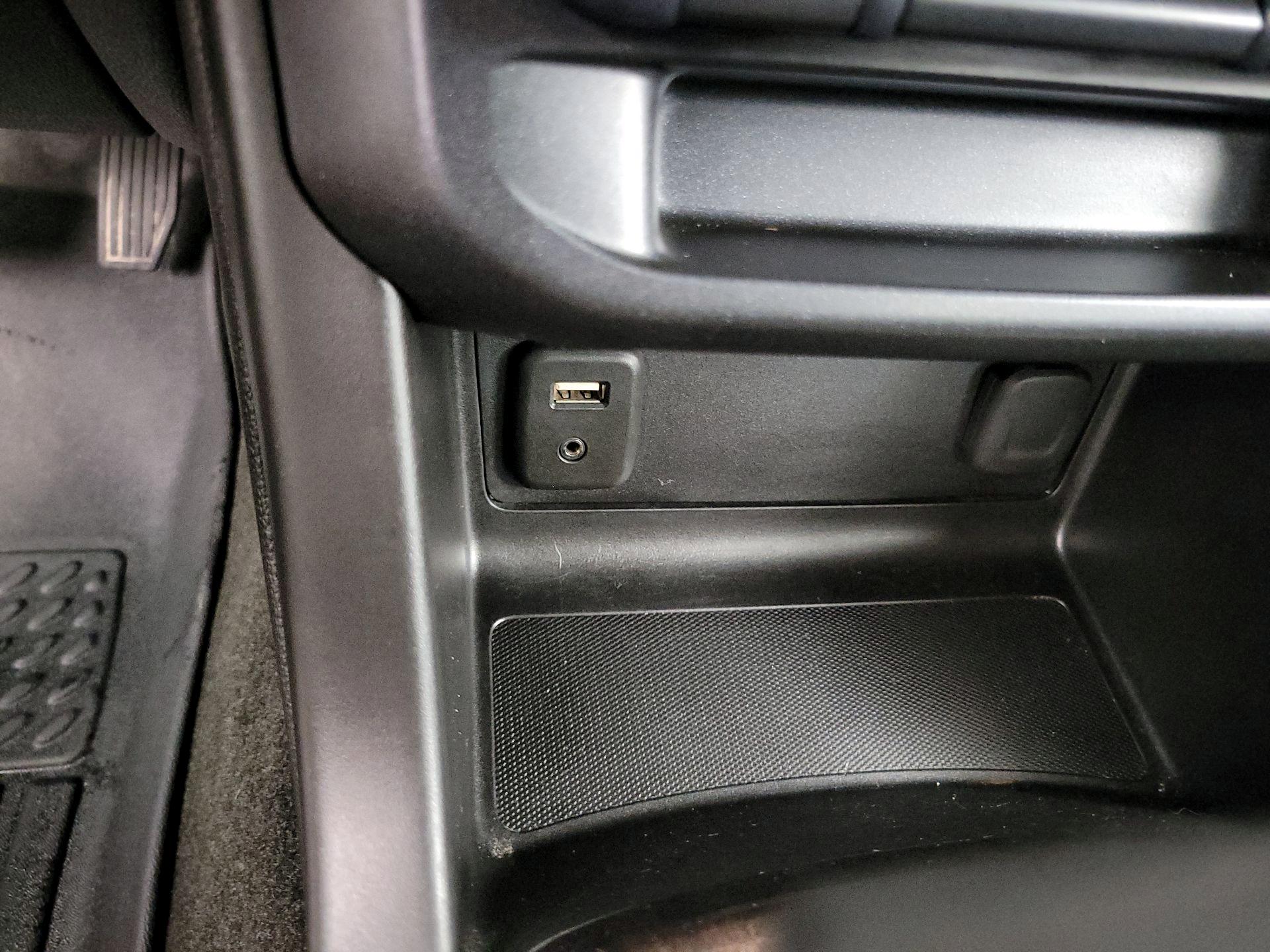 Thumbnail: 2018 GMC Canyon - 19