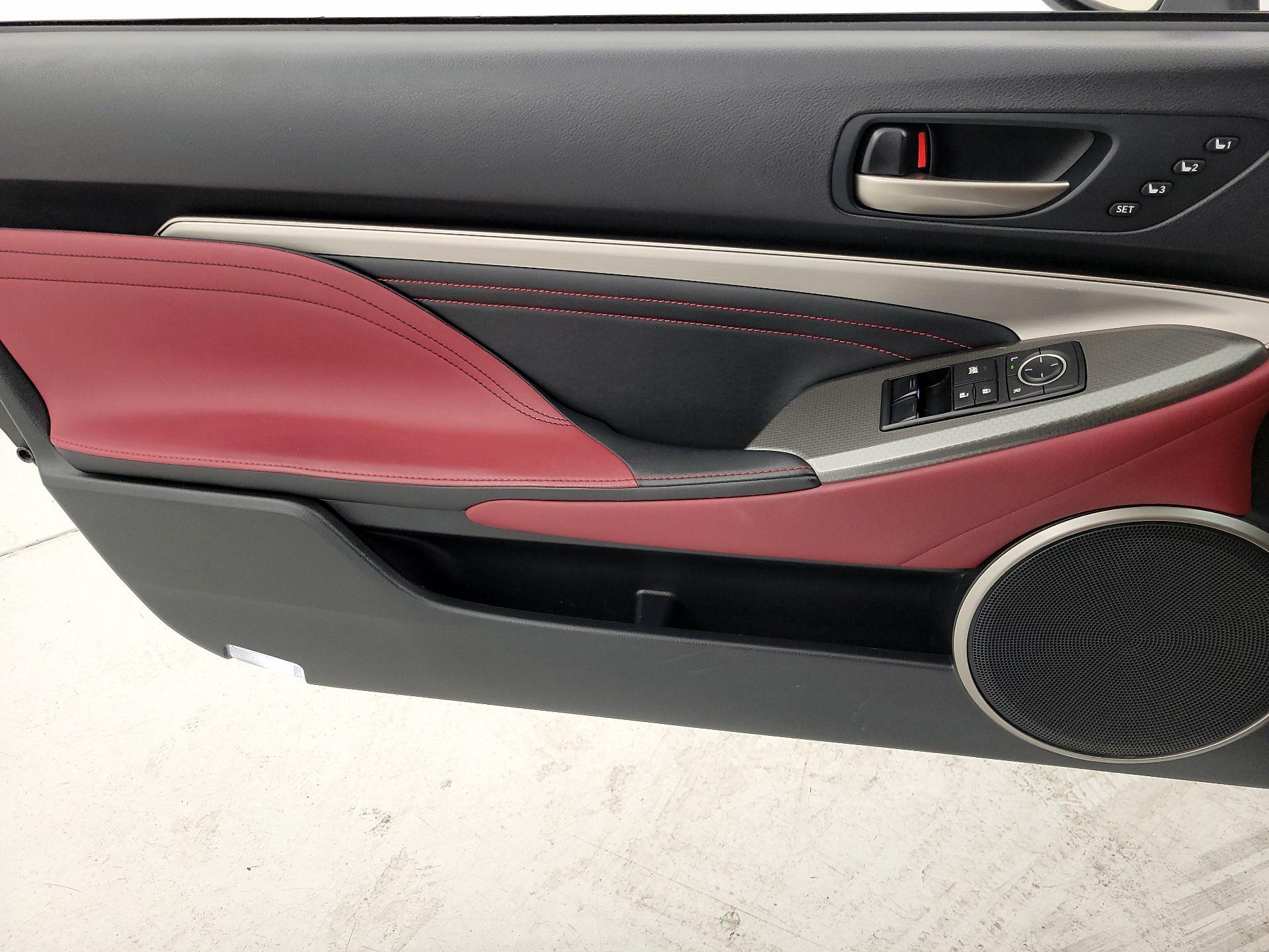 Thumbnail: 2016 Lexus RC - 12