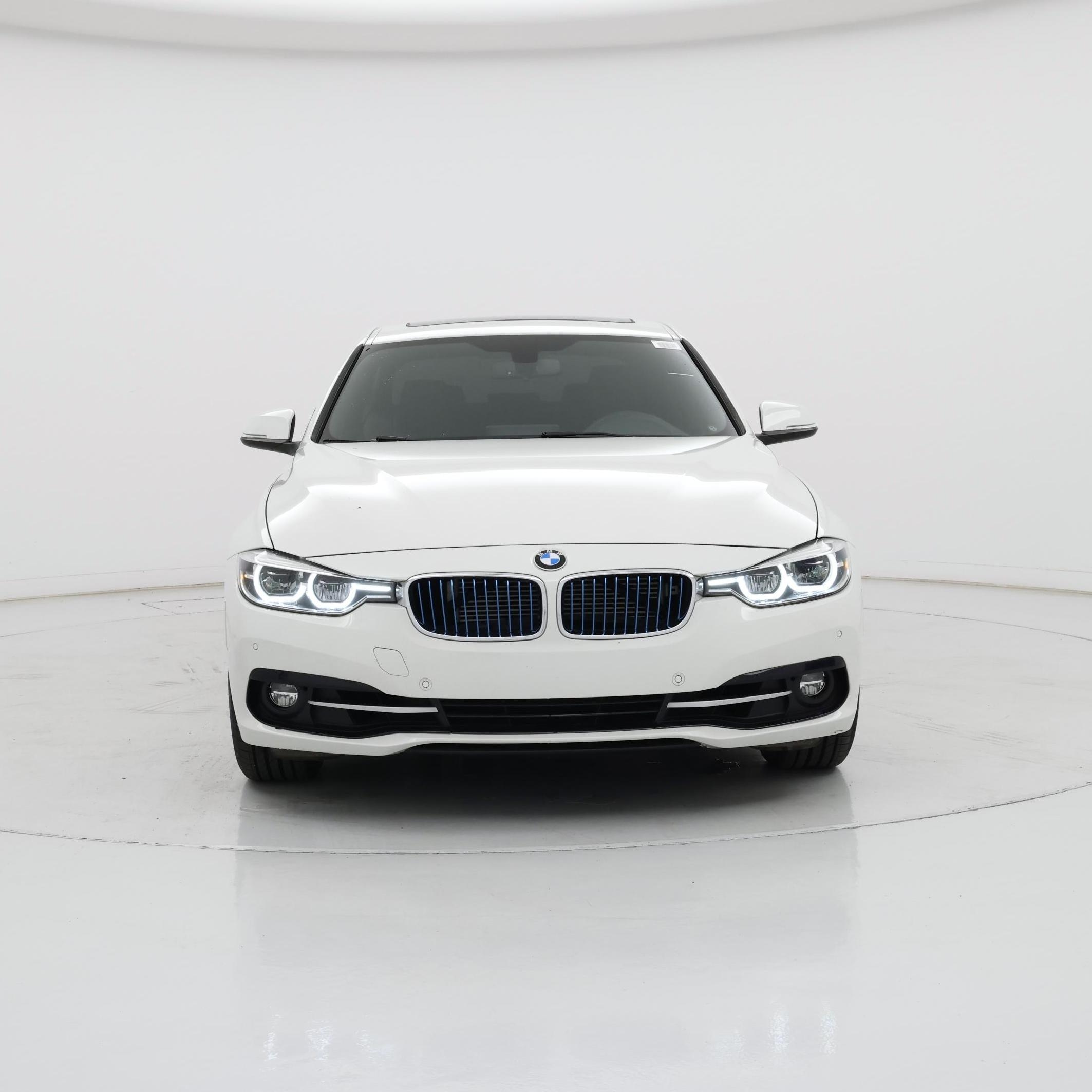 Thumbnail: 2018 BMW 3 Series - 5