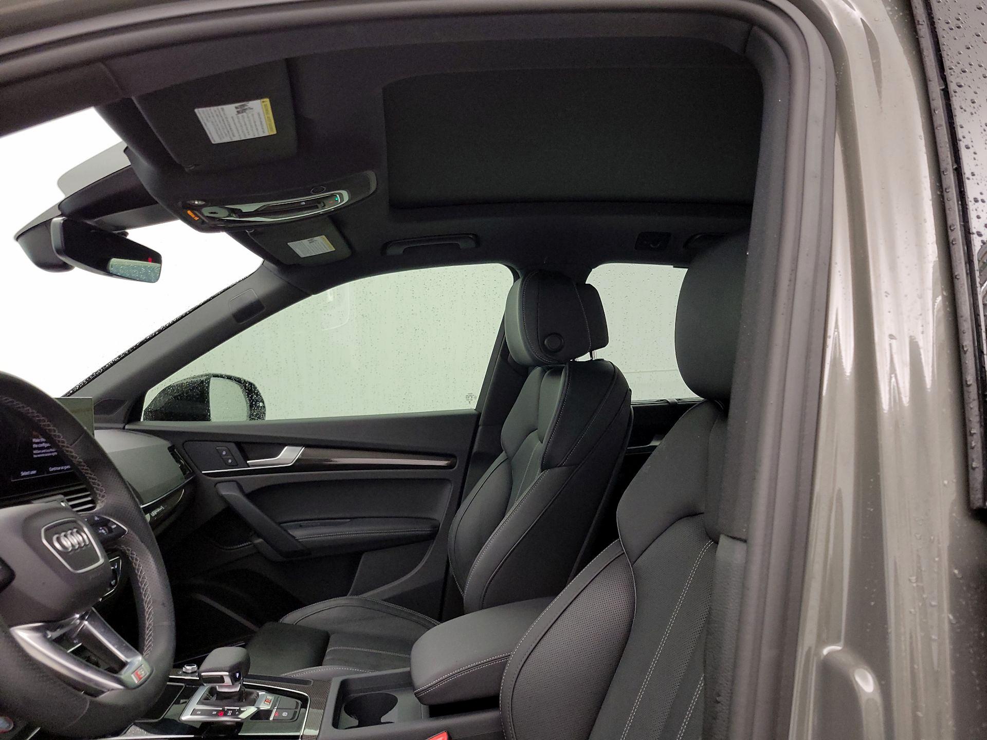 Thumbnail: 2024 Audi SQ5 - 20