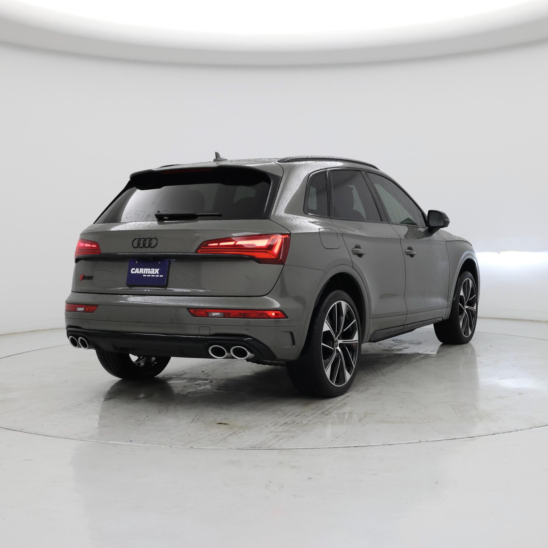Thumbnail: 2024 Audi SQ5 - 8