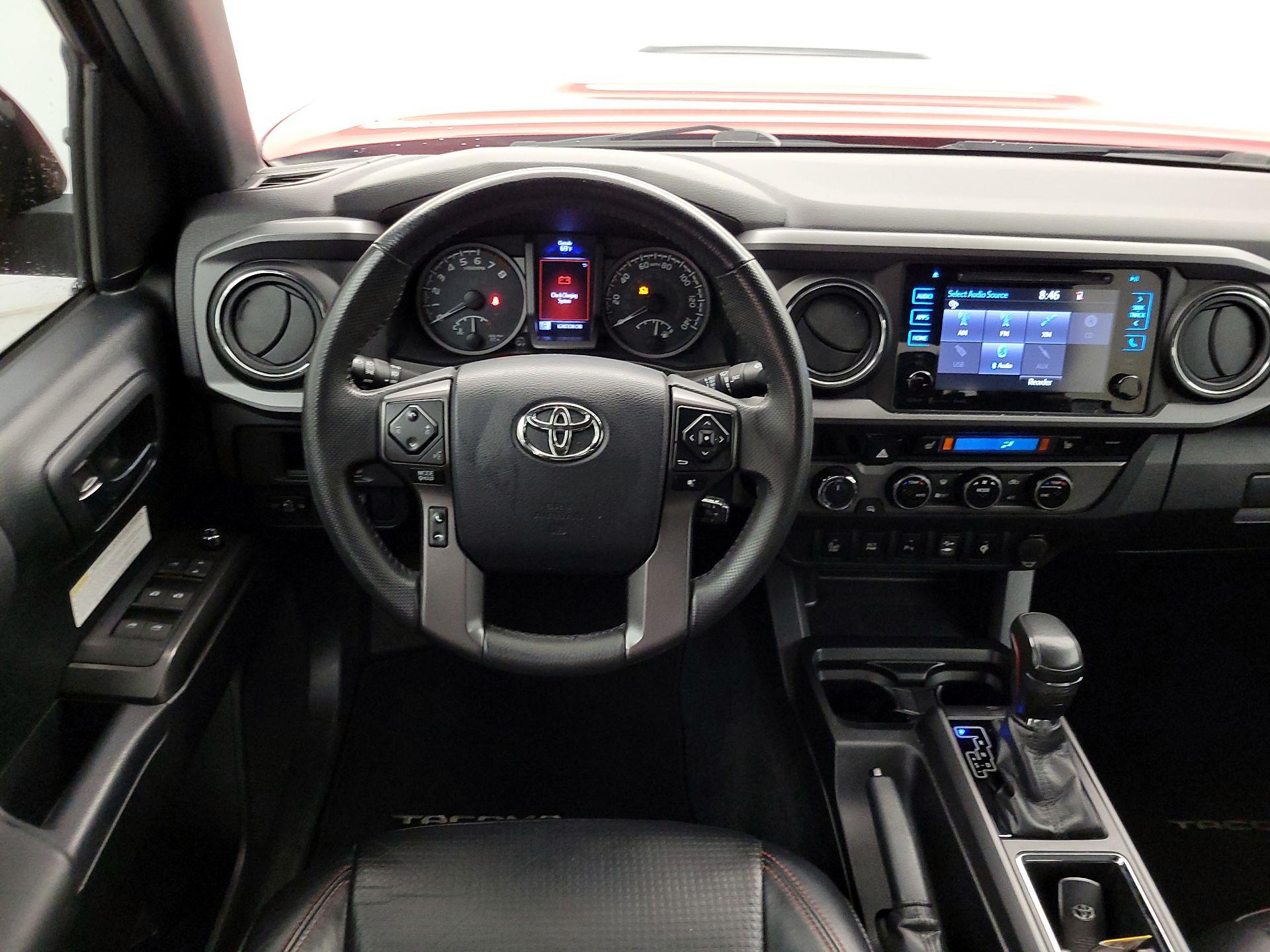 Thumbnail: 2017 Toyota Tacoma - 10