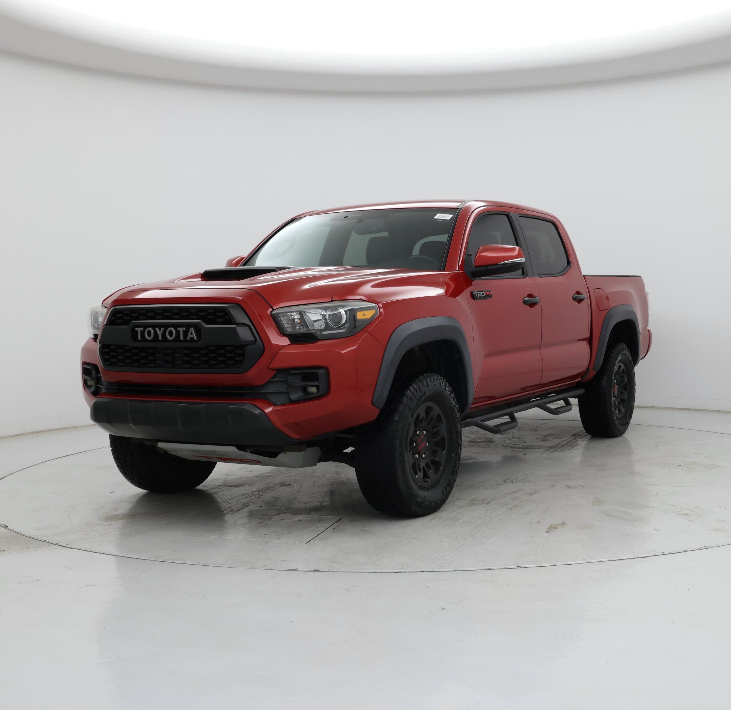 Thumbnail: 2017 Toyota Tacoma - 4