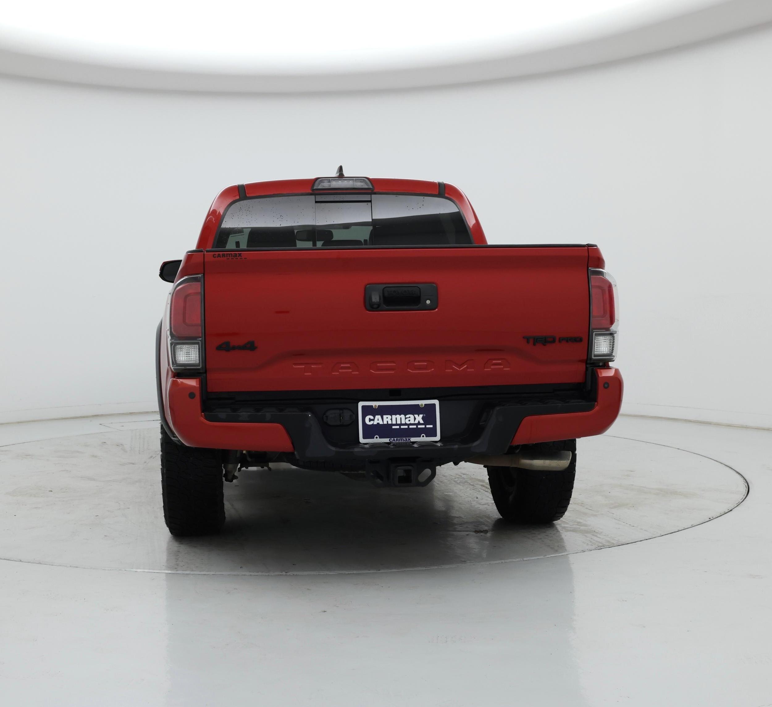 Thumbnail: 2017 Toyota Tacoma - 6