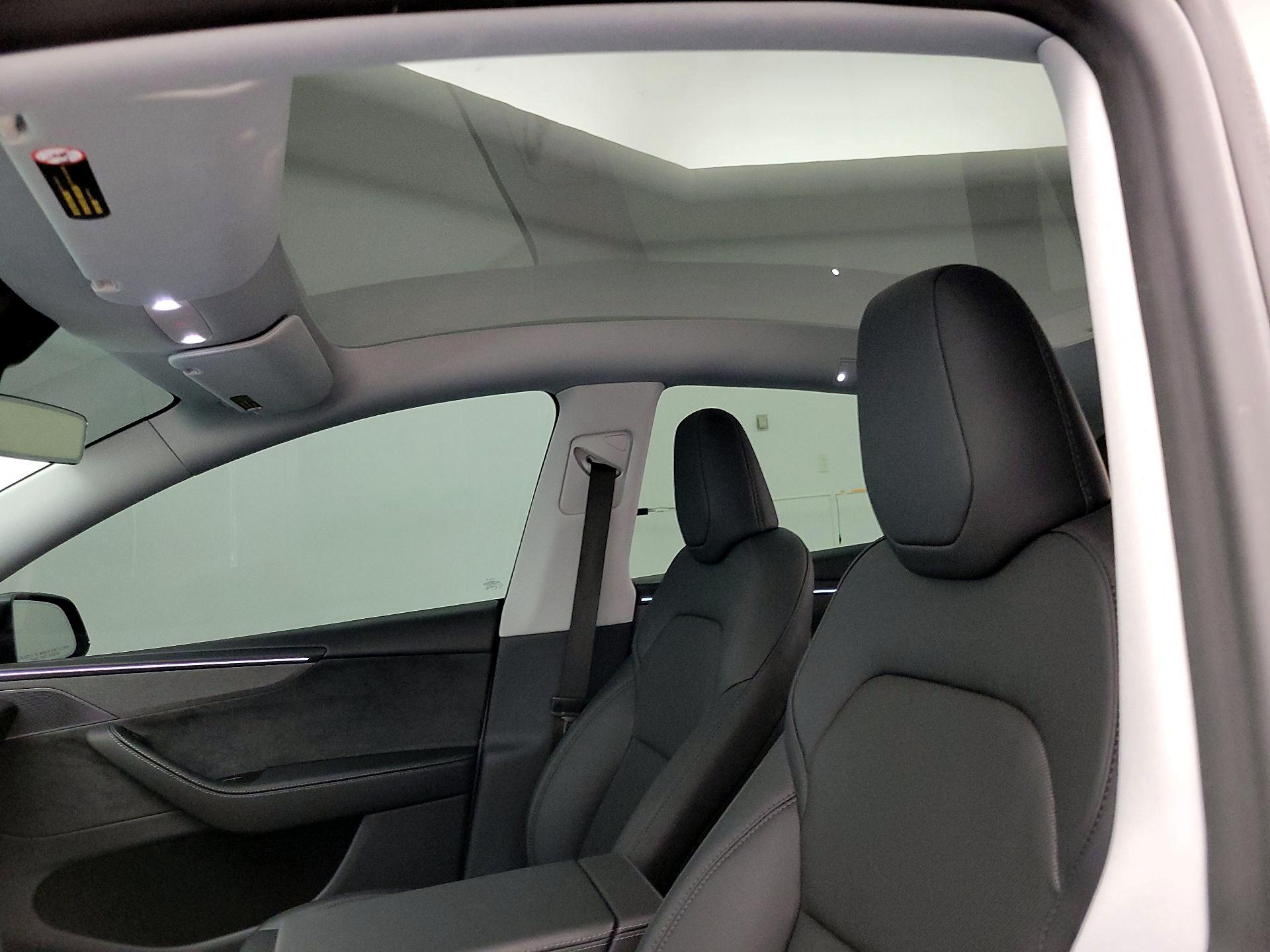 Thumbnail: 2026 Tesla Model Y - 18