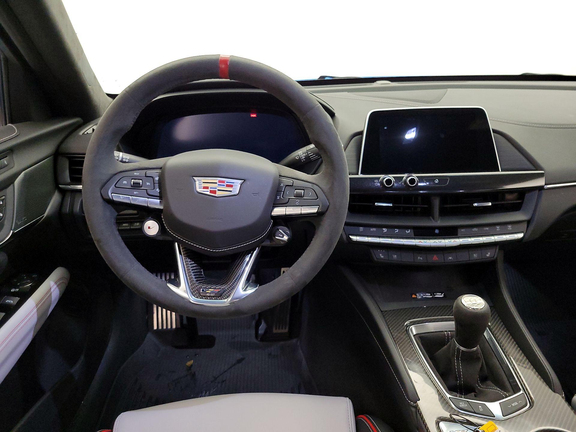 Thumbnail: 2022 Cadillac CT4 - 10
