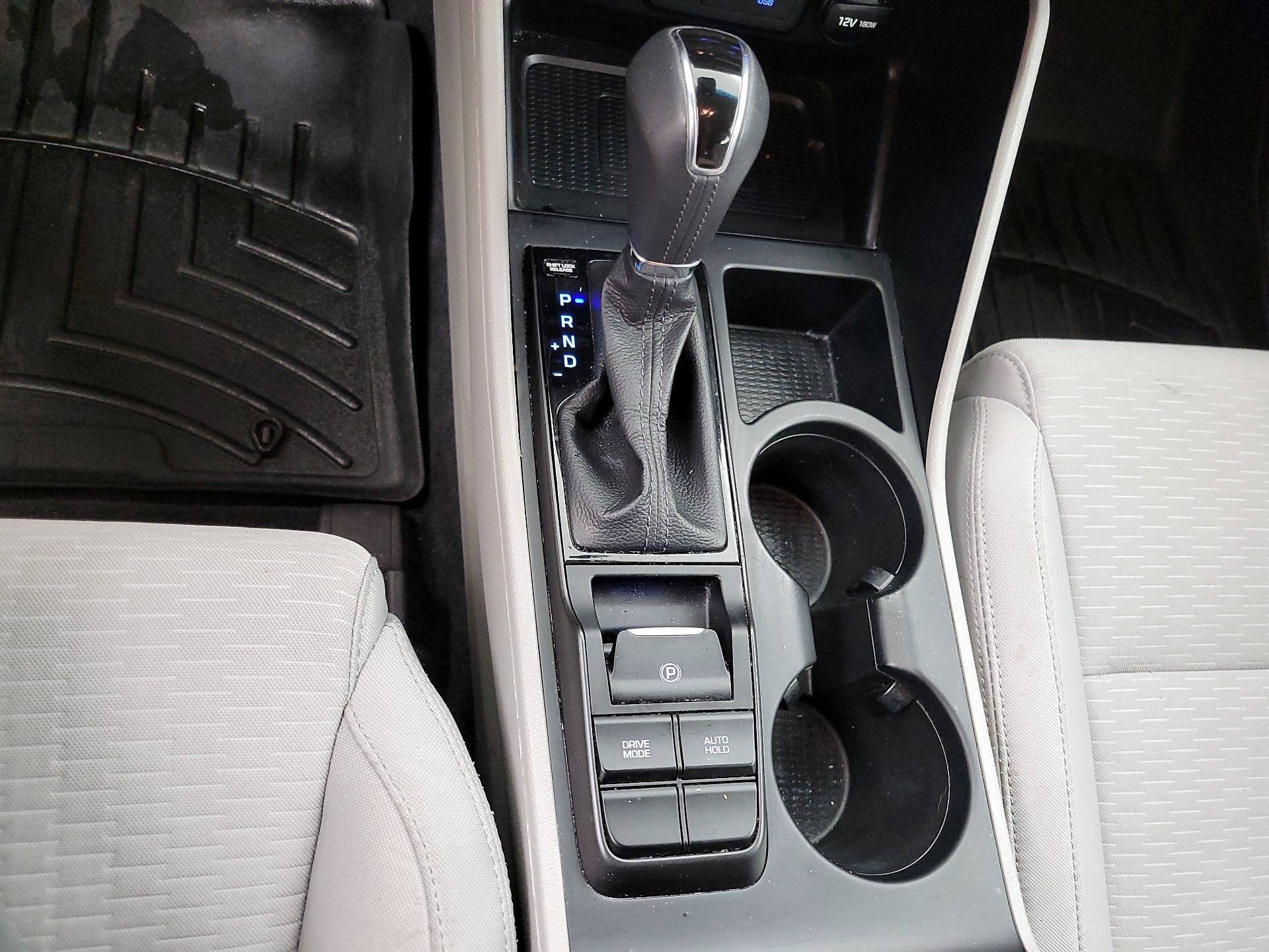 Thumbnail: 2020 Hyundai Tucson - 17