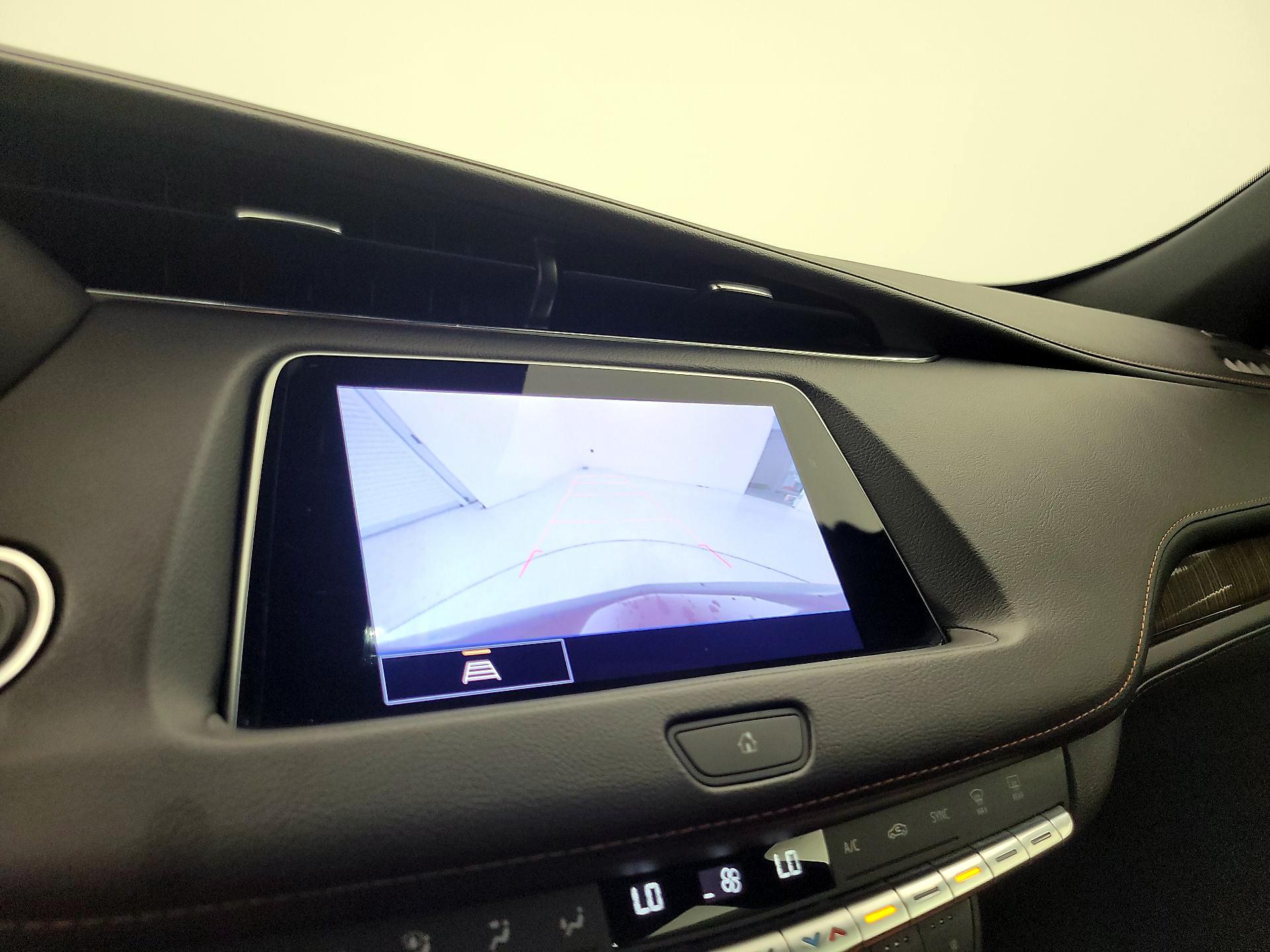 Thumbnail: 2023 Cadillac XT4 - 14