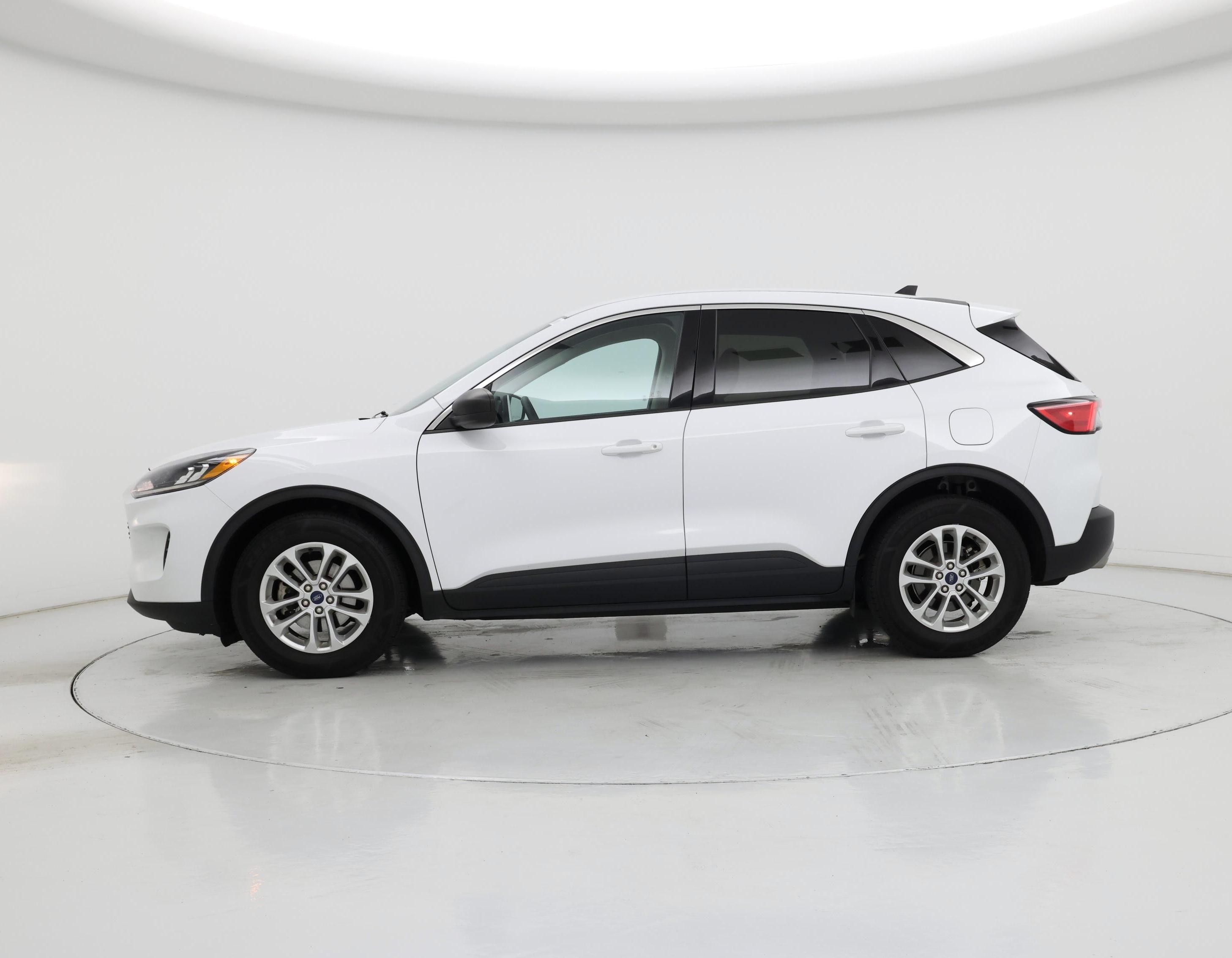 Thumbnail: 2022 Ford Escape - 3