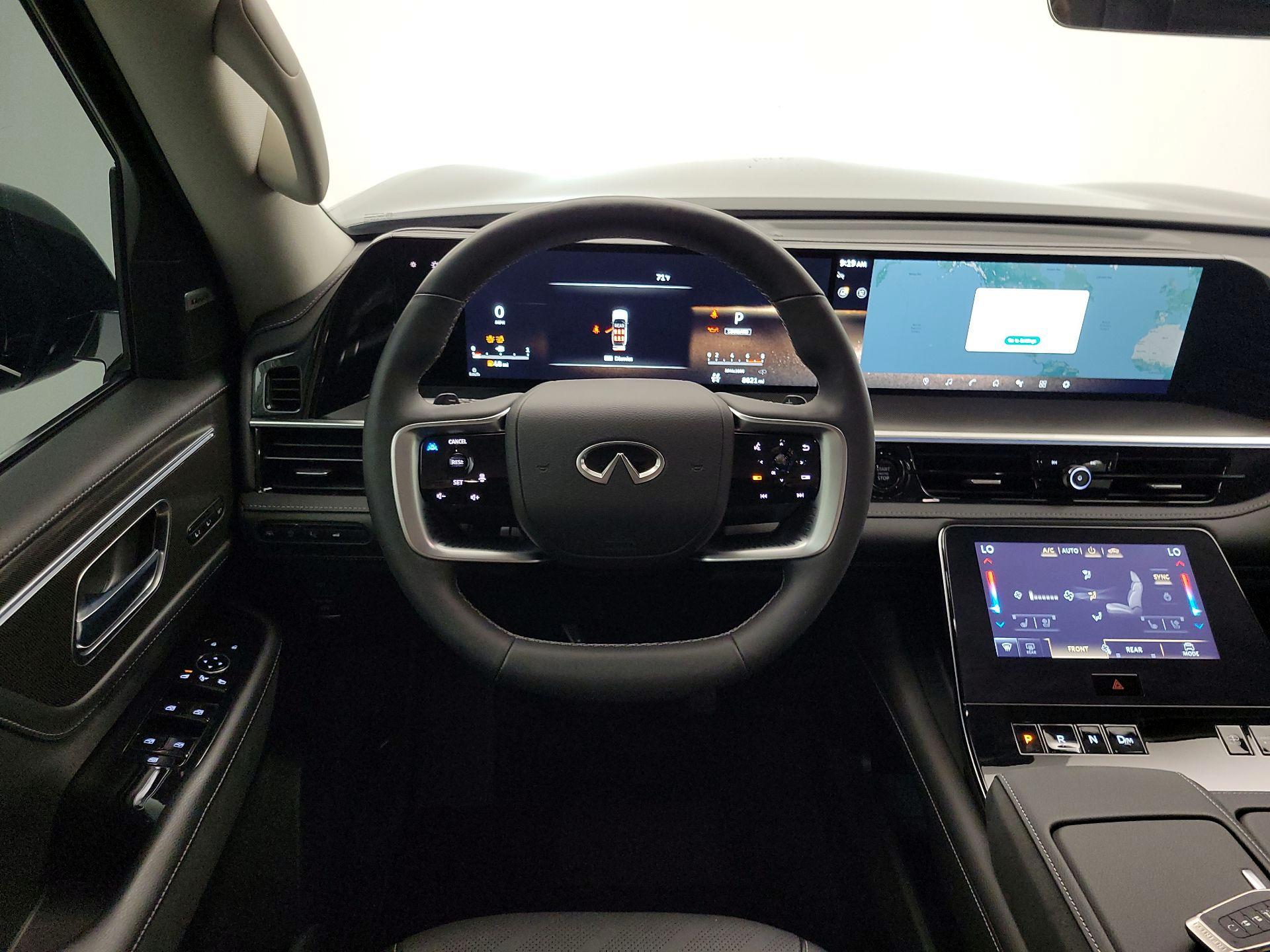 Thumbnail: 2025 INFINITI QX80 - 10
