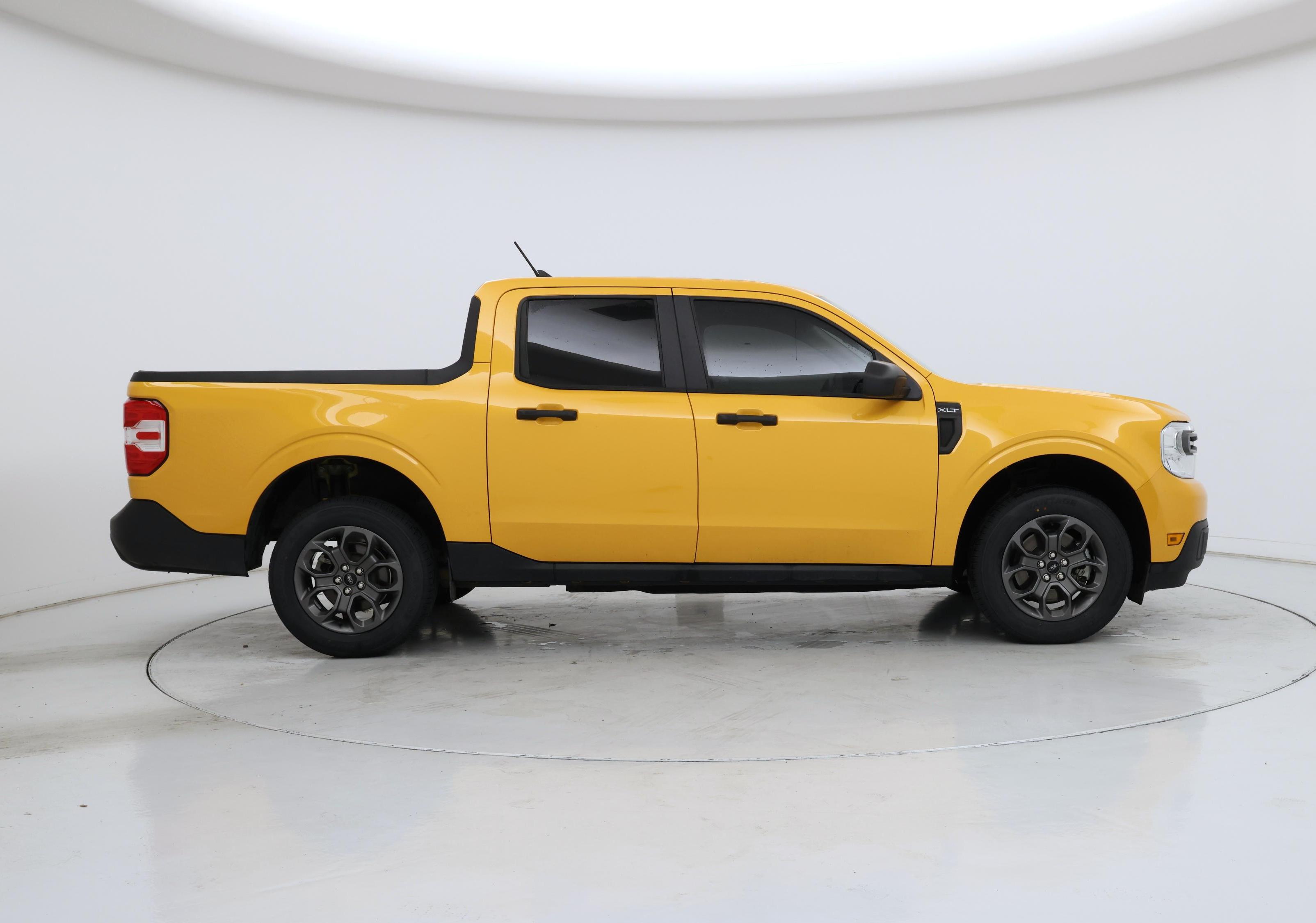 Thumbnail: 2023 Ford Maverick - 7