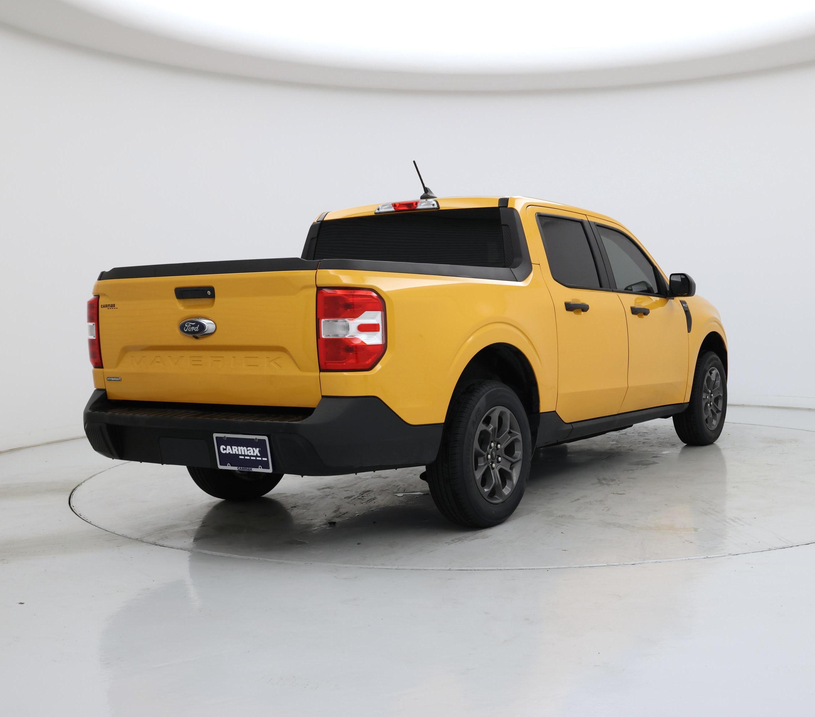 Thumbnail: 2023 Ford Maverick - 8