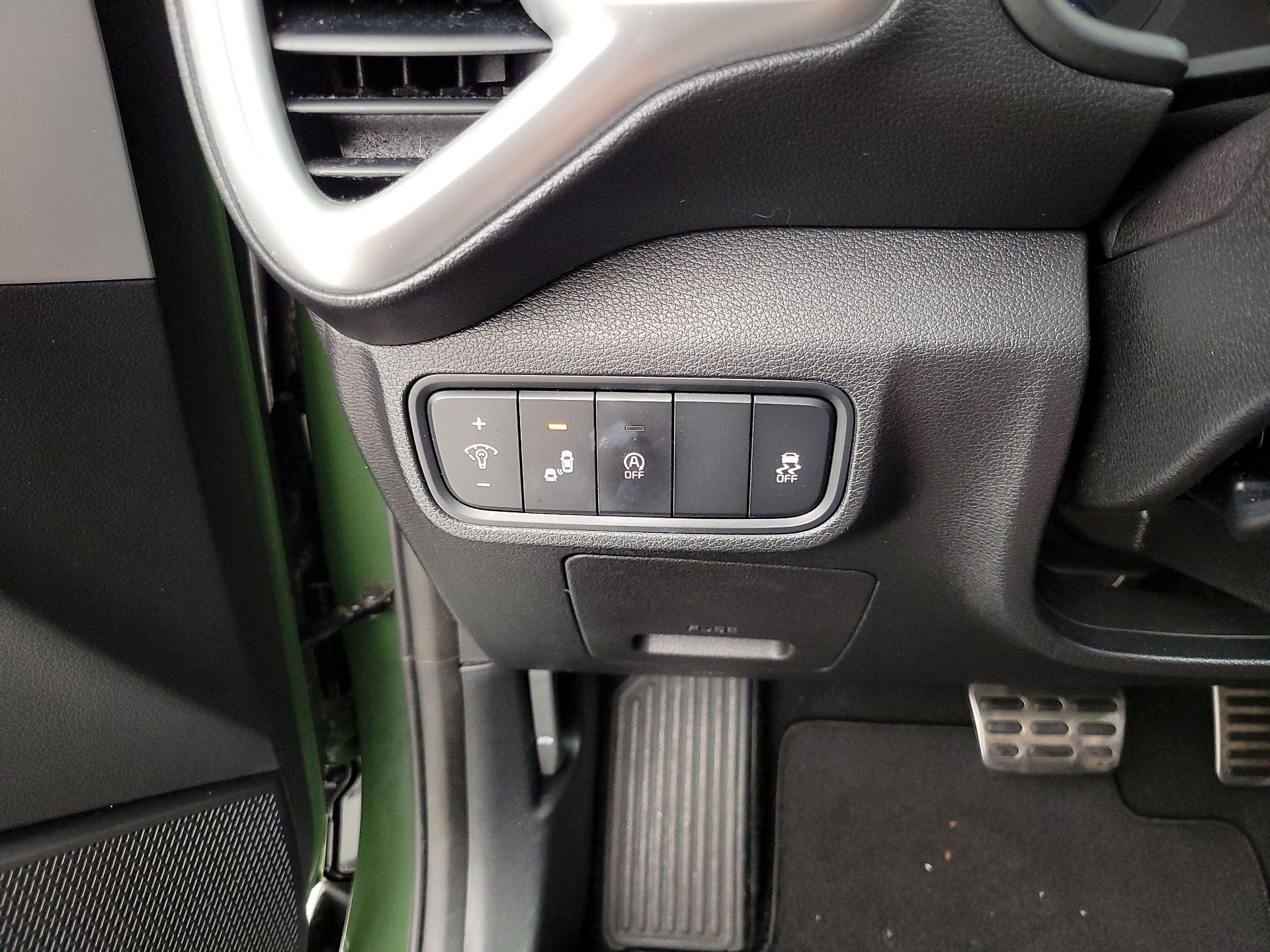 Thumbnail: 2020 Kia Soul - 13