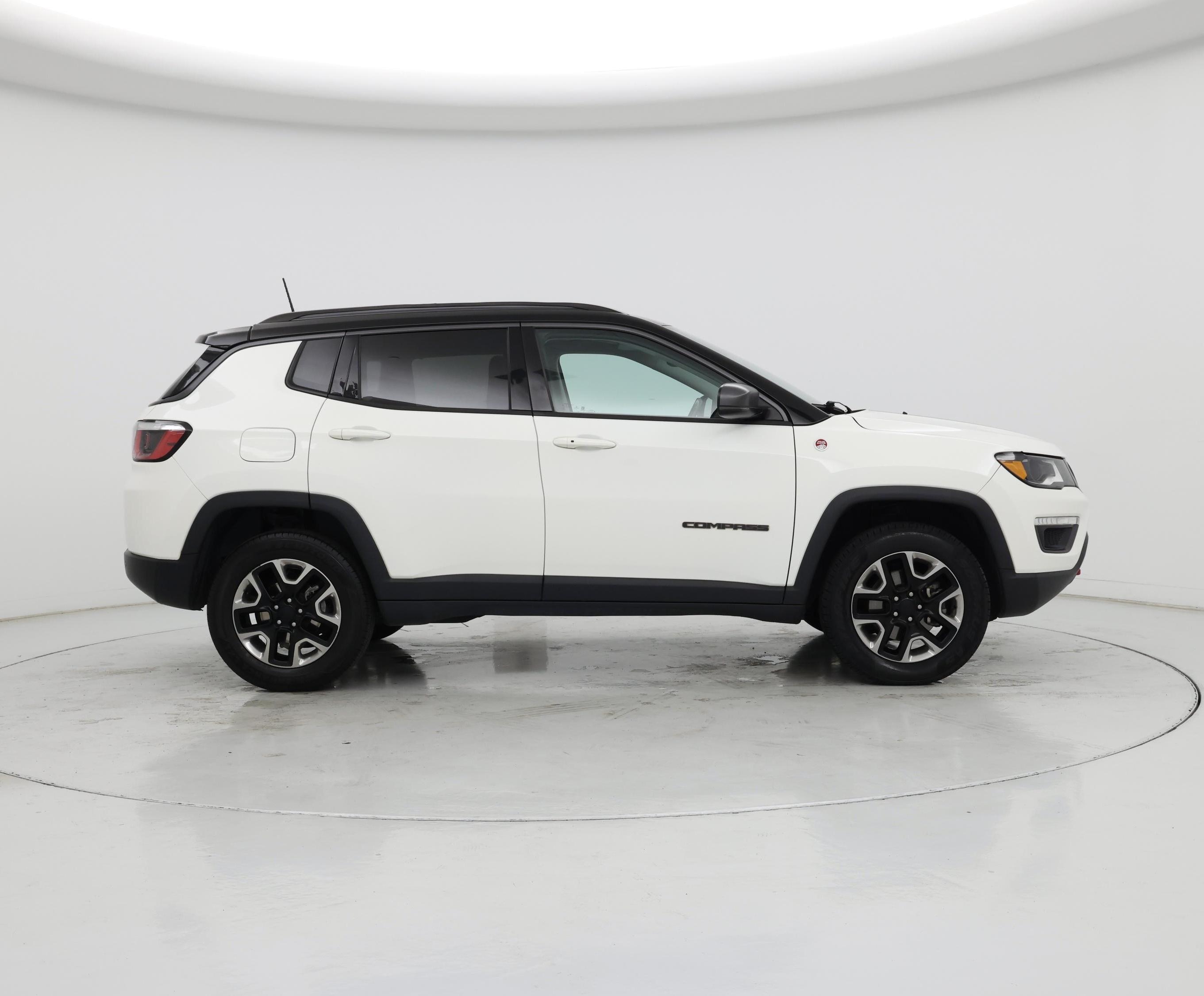 Thumbnail: 2017 Jeep Compass - 7