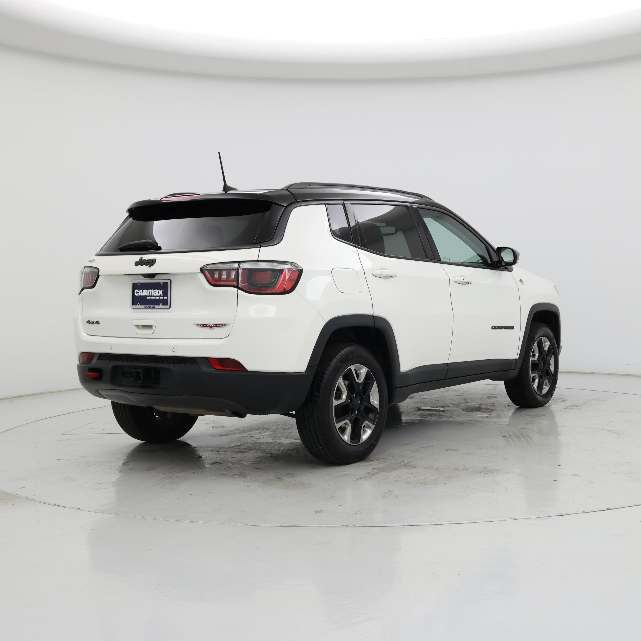 Thumbnail: 2017 Jeep Compass - 8