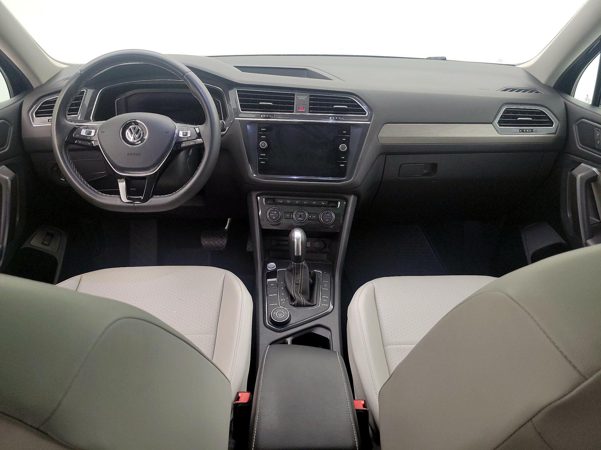 Thumbnail: 2021 Volkswagen Tiguan - 9