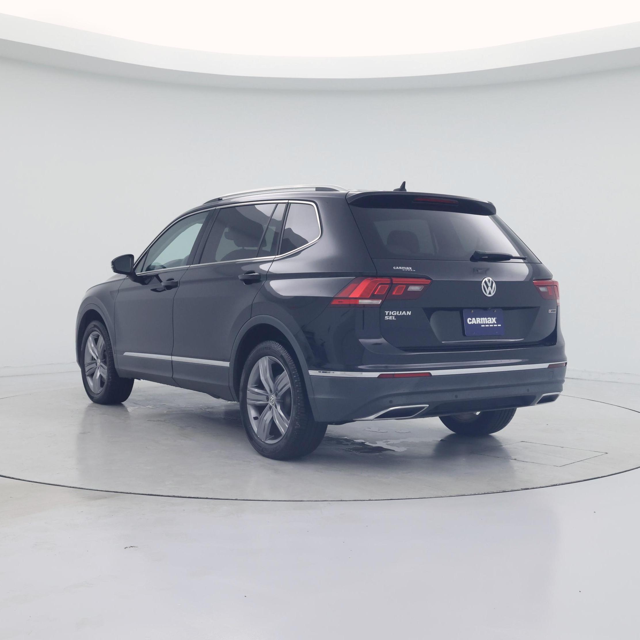 Thumbnail: 2021 Volkswagen Tiguan - 2