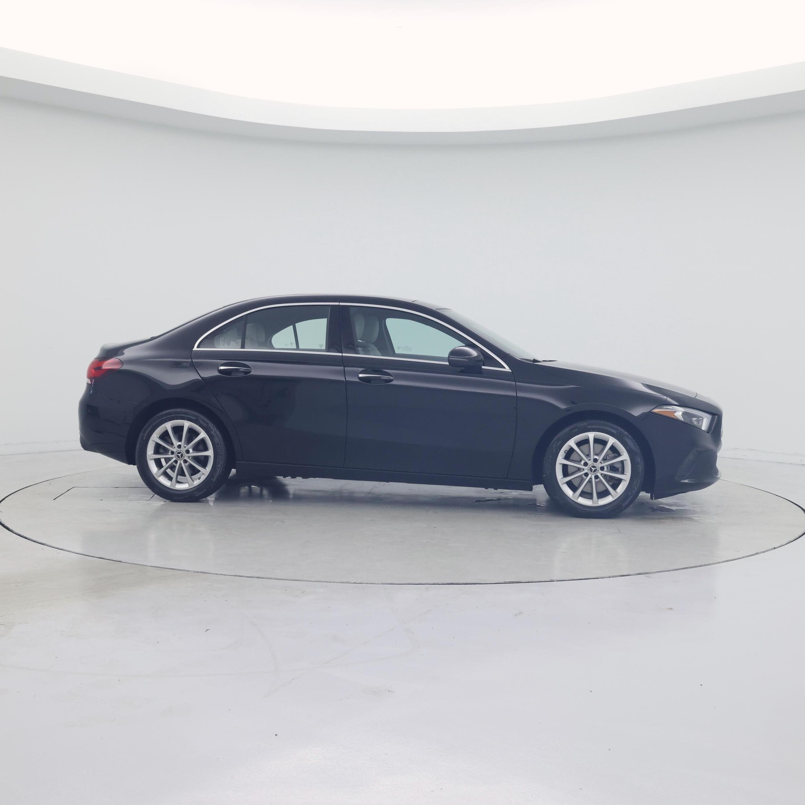 Thumbnail: 2022 Mercedes-Benz A-Class - 7