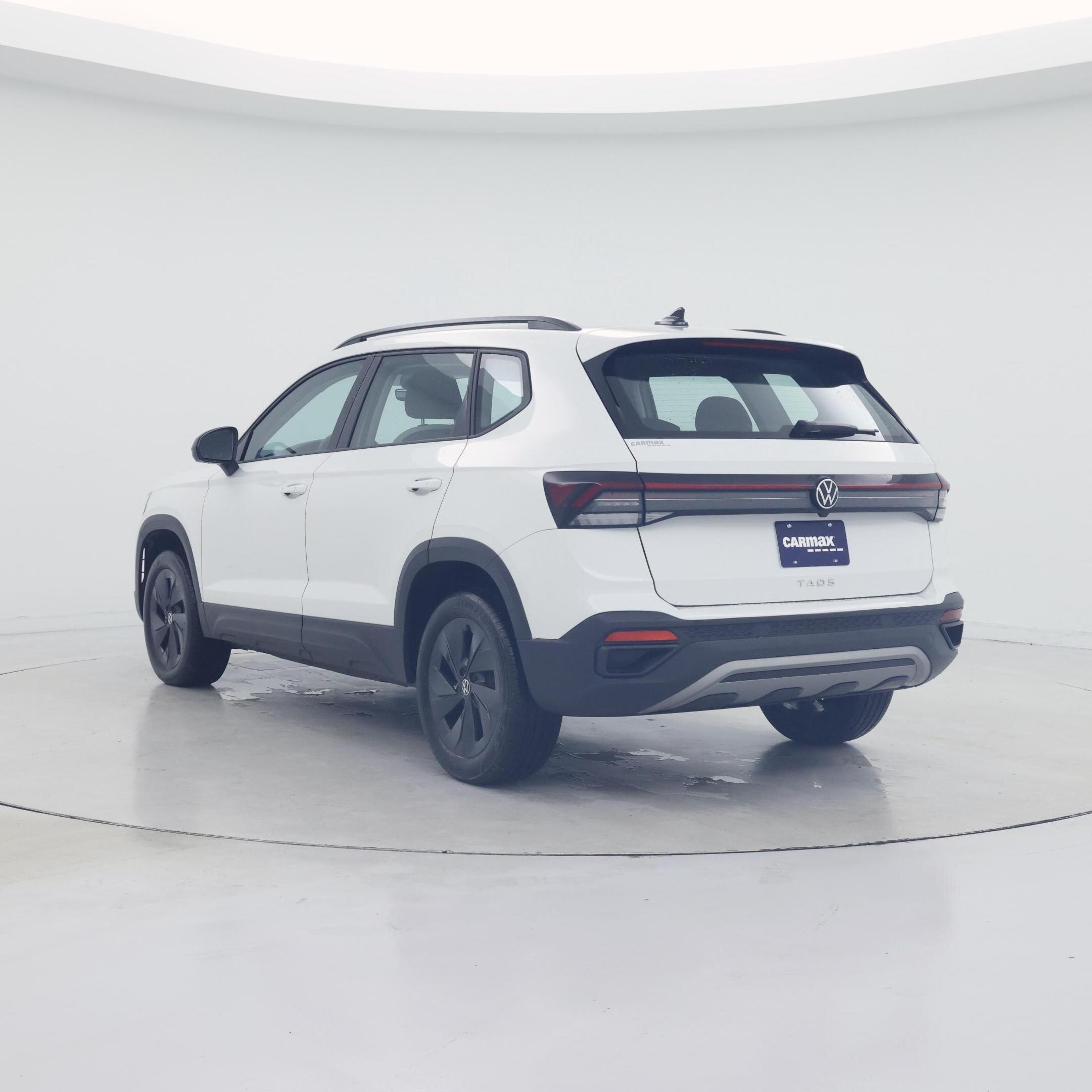 Thumbnail: 2025 Volkswagen Taos - 2