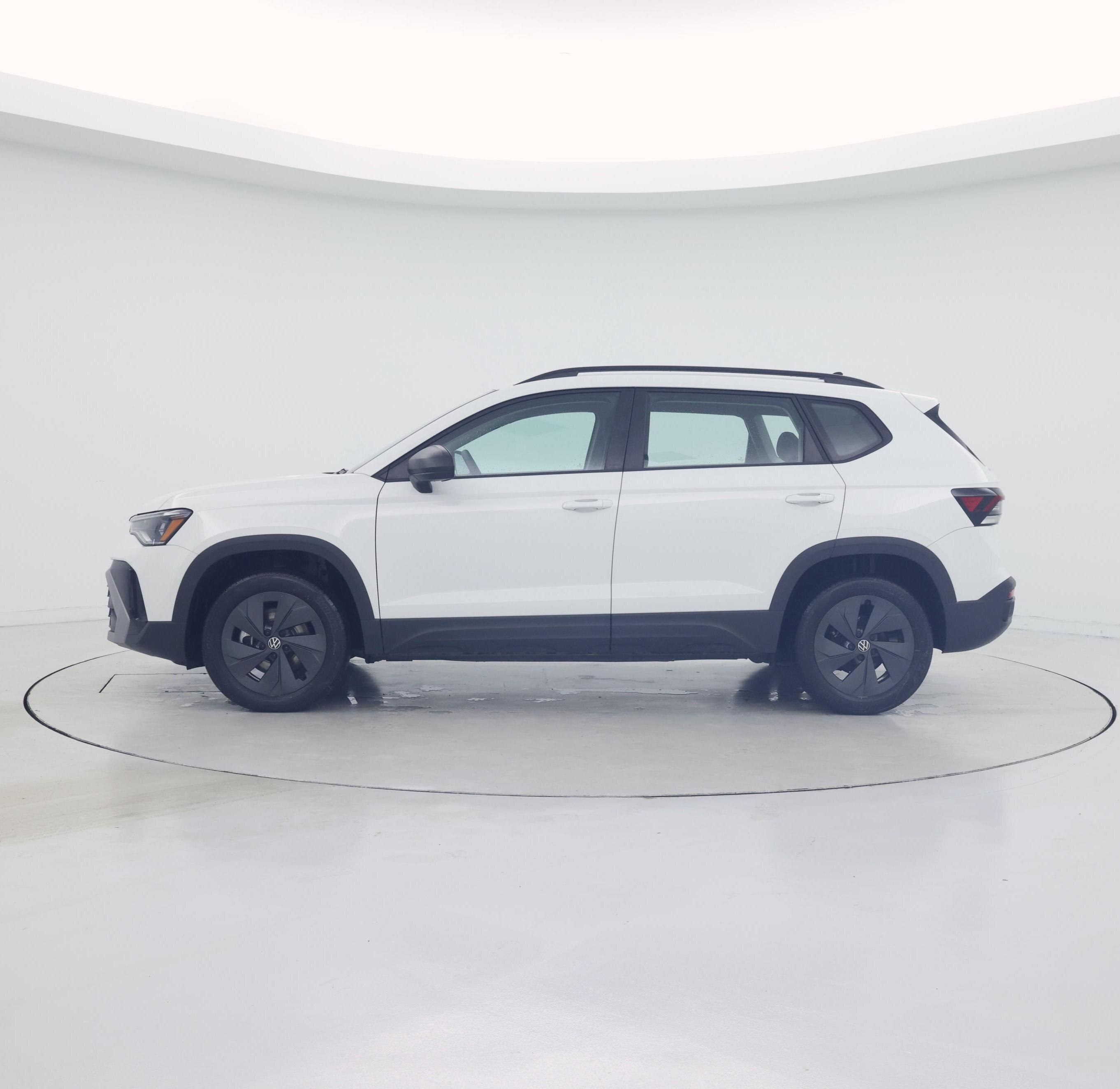 Thumbnail: 2025 Volkswagen Taos - 3