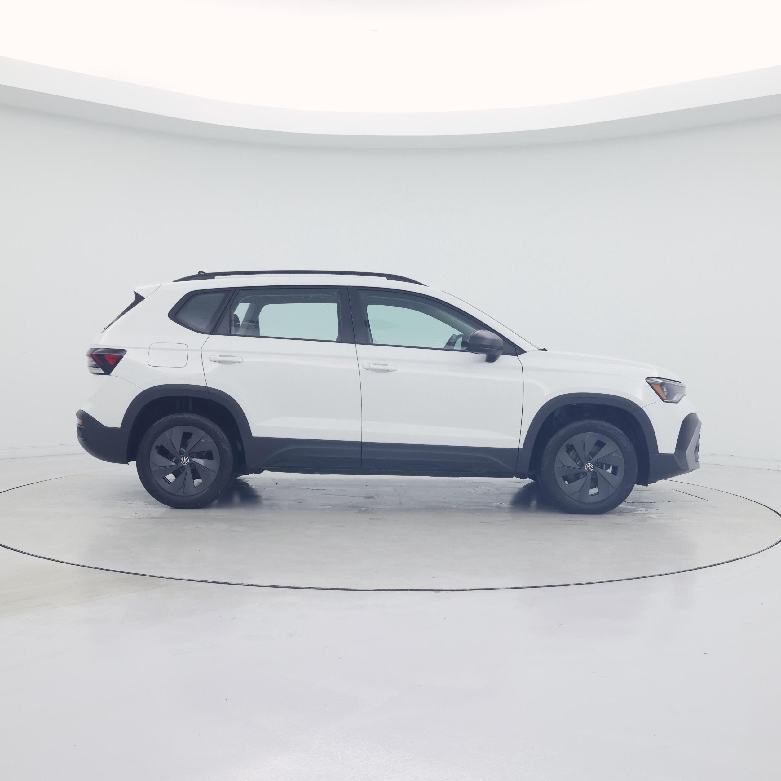 Thumbnail: 2025 Volkswagen Taos - 7