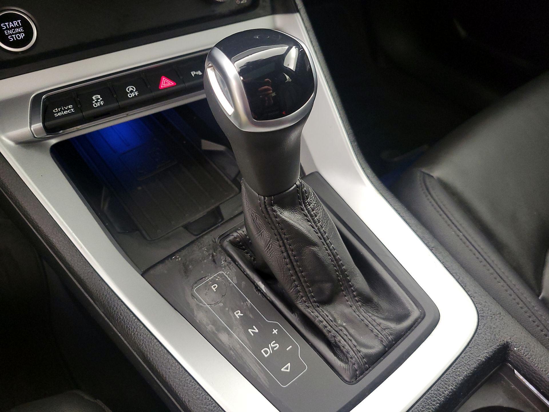 Thumbnail: 2024 Audi Q3 - 17