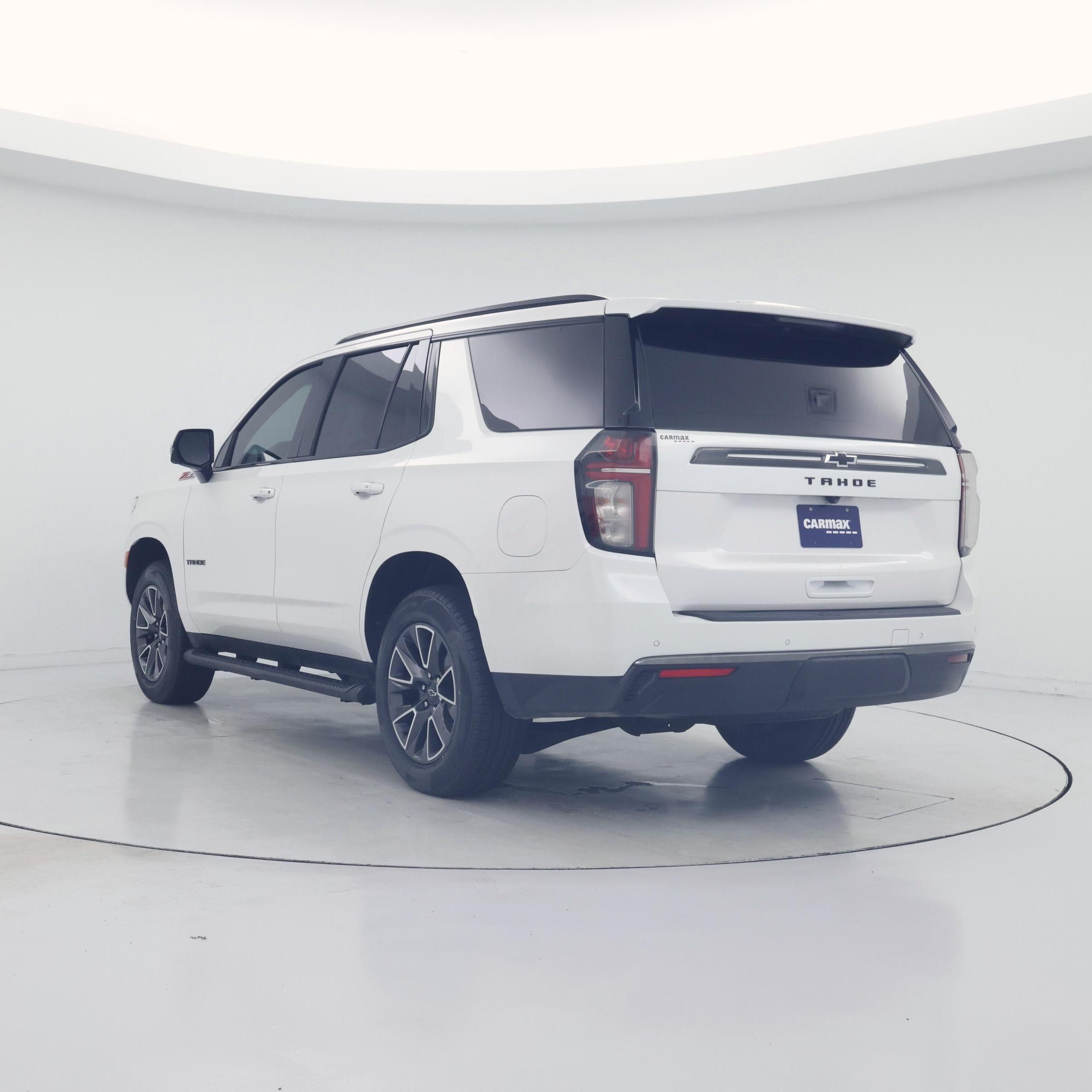 Thumbnail: 2022 Chevrolet Tahoe - 2
