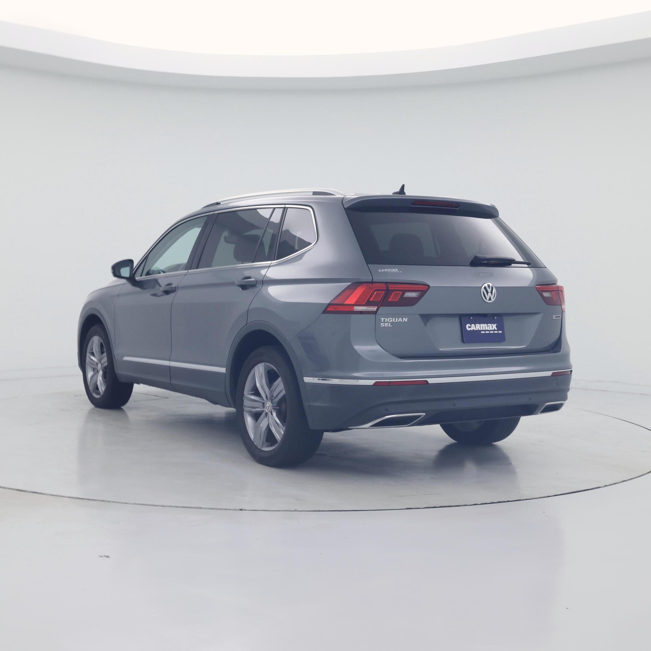Thumbnail: 2021 Volkswagen Tiguan - 2
