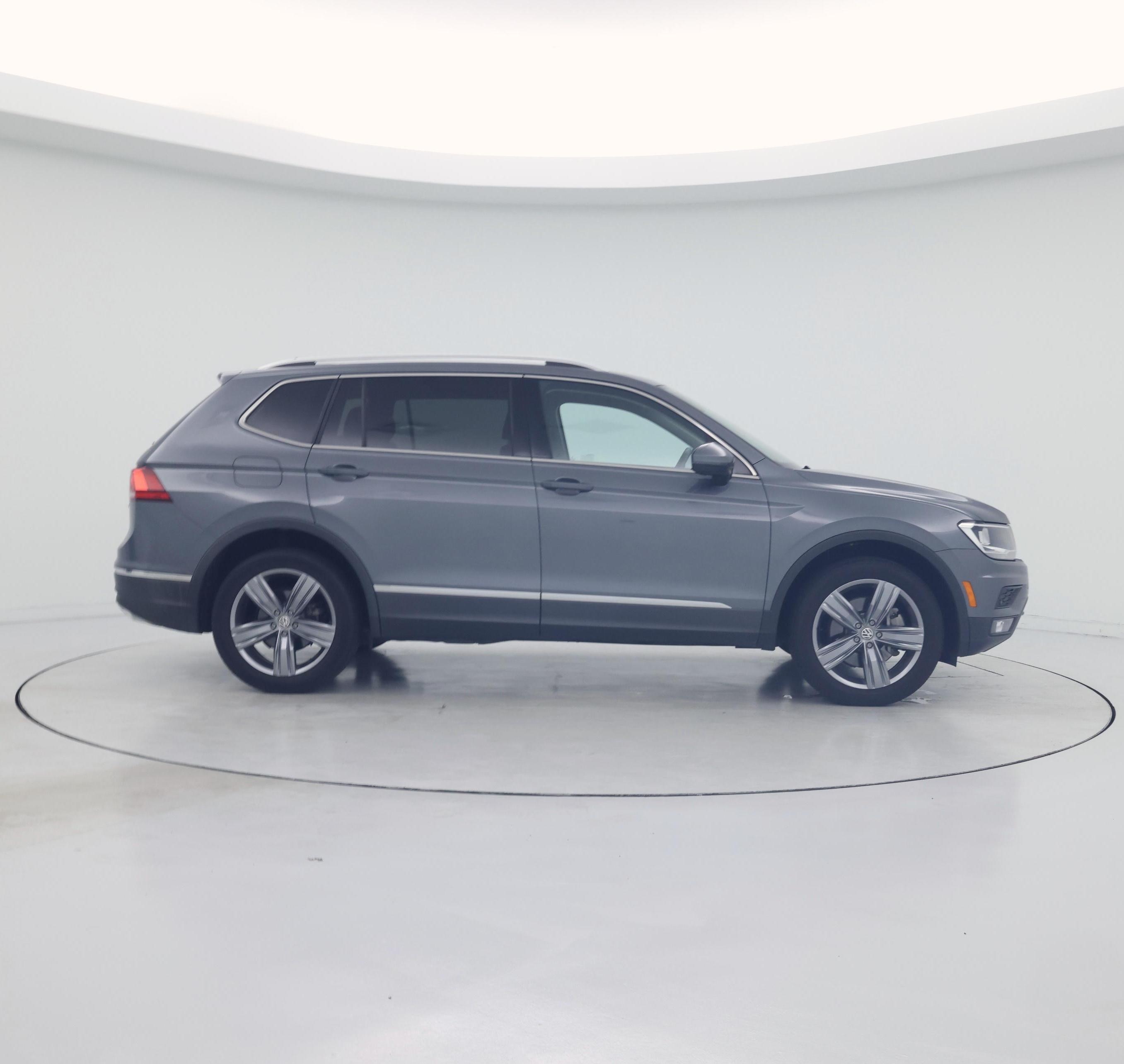 Thumbnail: 2021 Volkswagen Tiguan - 7
