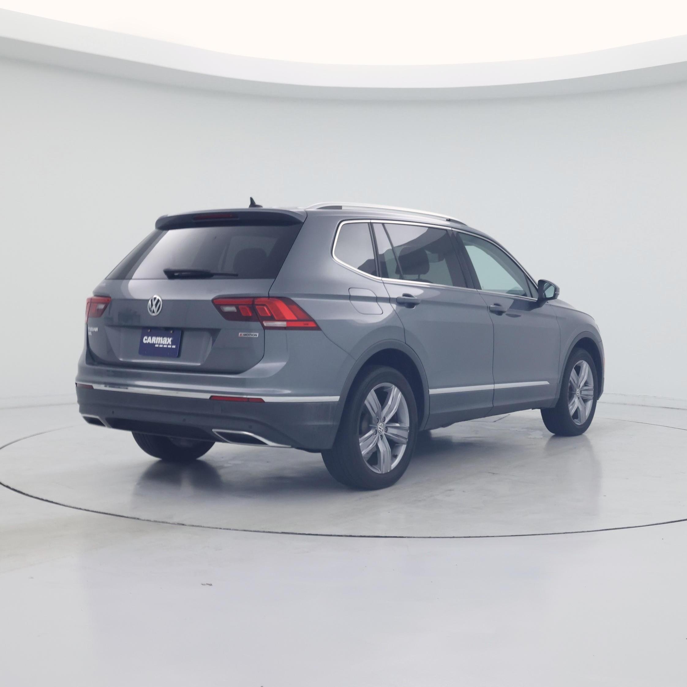 Thumbnail: 2021 Volkswagen Tiguan - 8