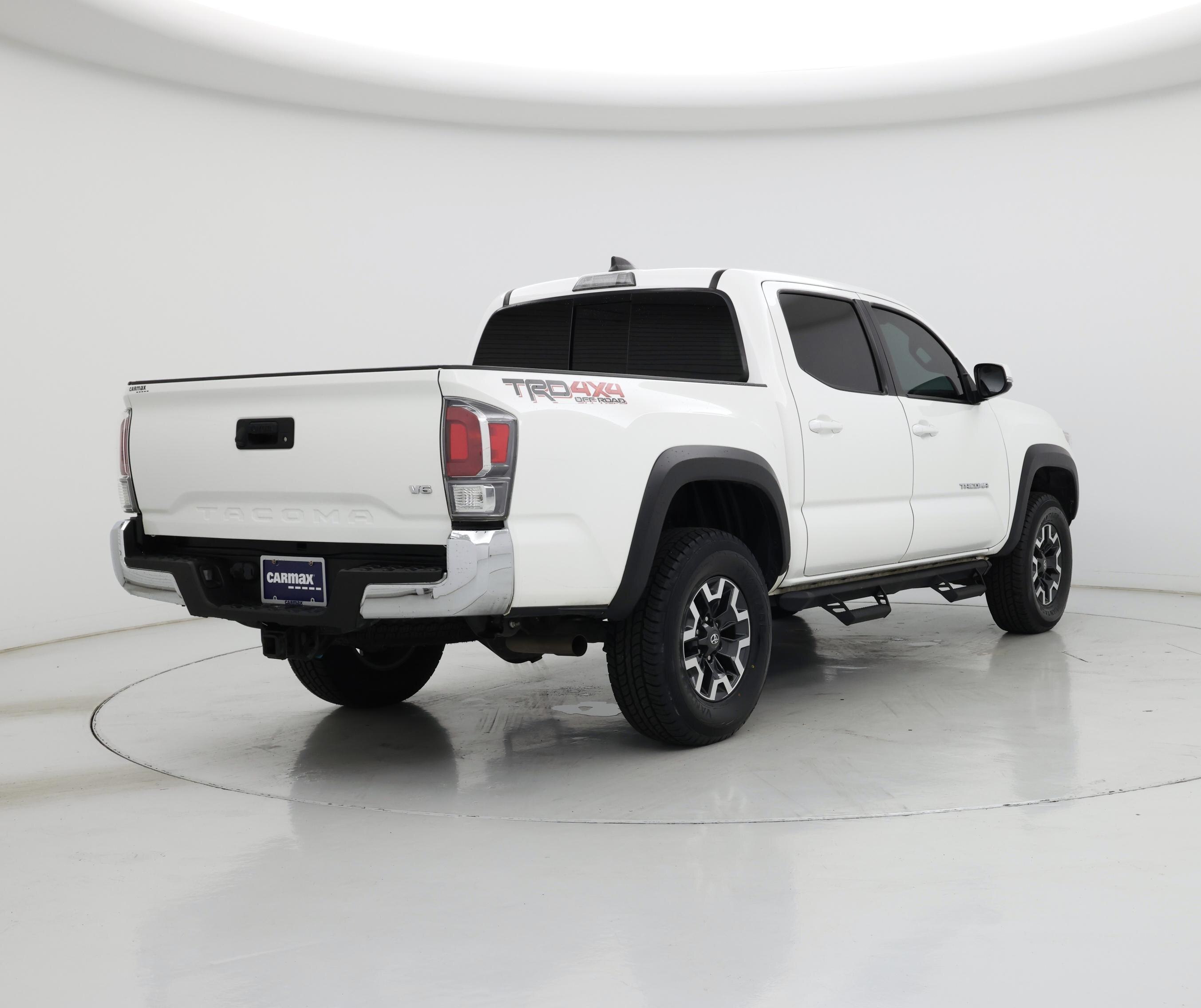 Thumbnail: 2022 Toyota Tacoma - 8