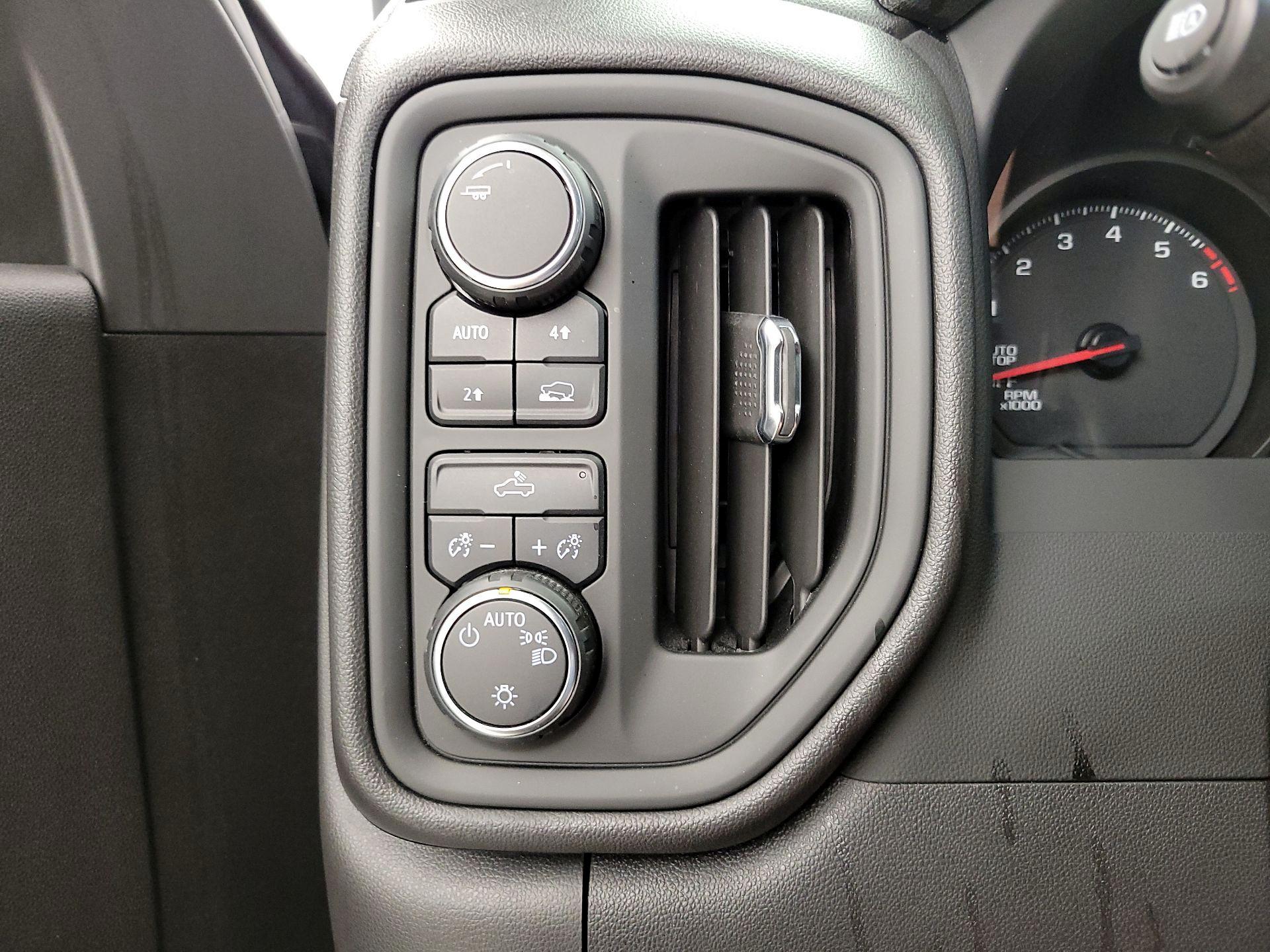 Thumbnail: 2024 Chevrolet Silverado 1500 - 13