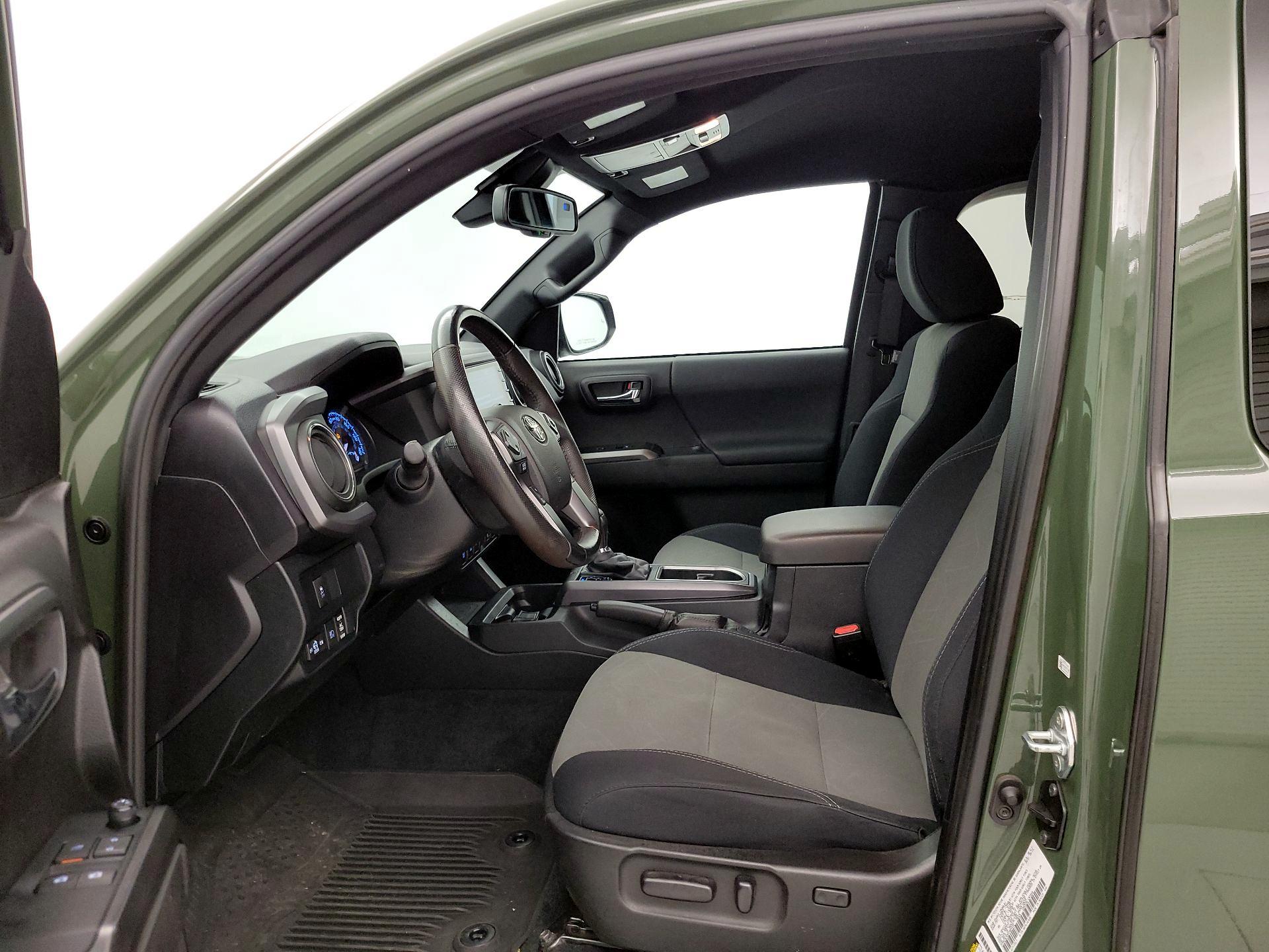 Thumbnail: 2021 Toyota Tacoma - 11