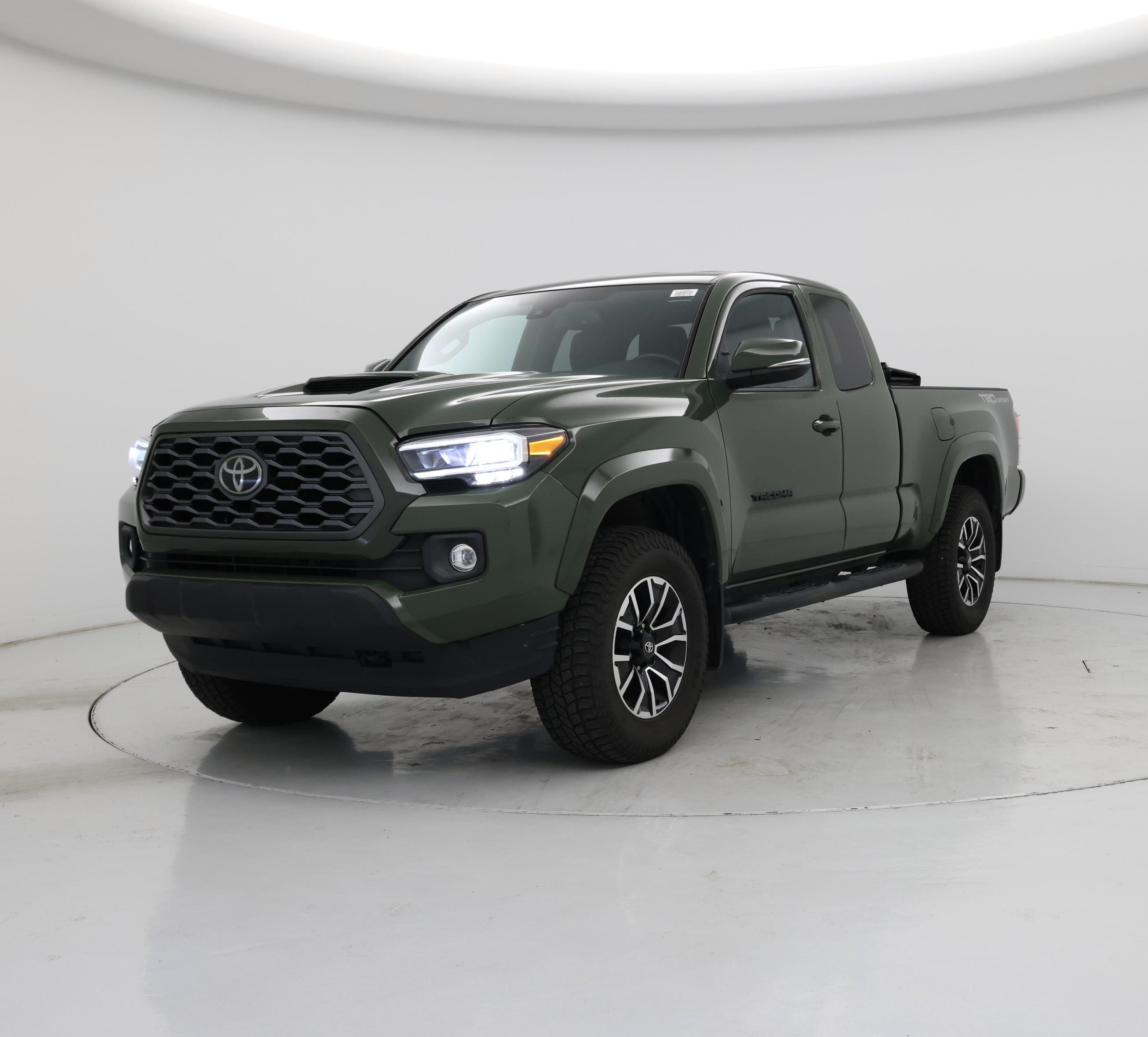 Thumbnail: 2021 Toyota Tacoma - 4