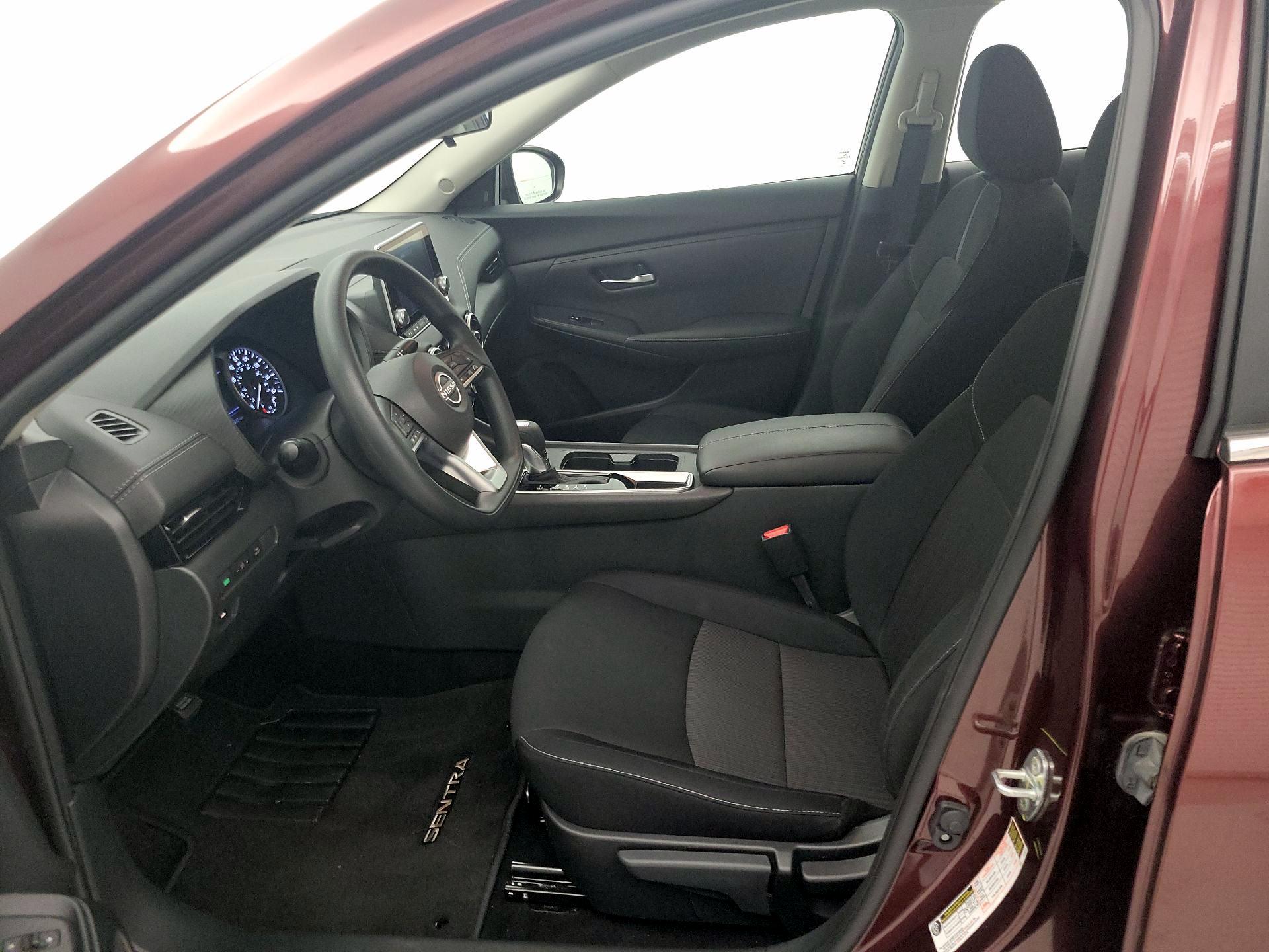 Thumbnail: 2024 Nissan Sentra - 11
