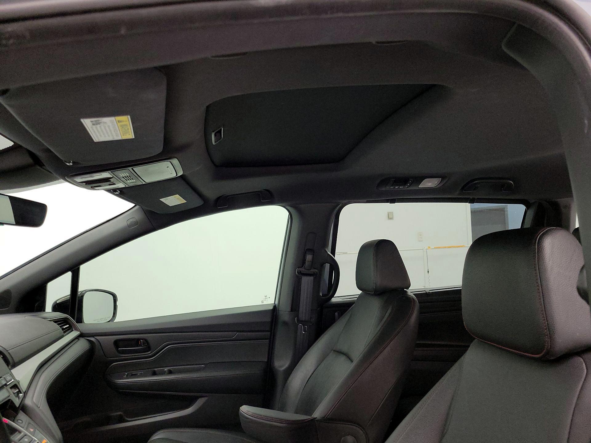 Thumbnail: 2023 Honda Odyssey - 19