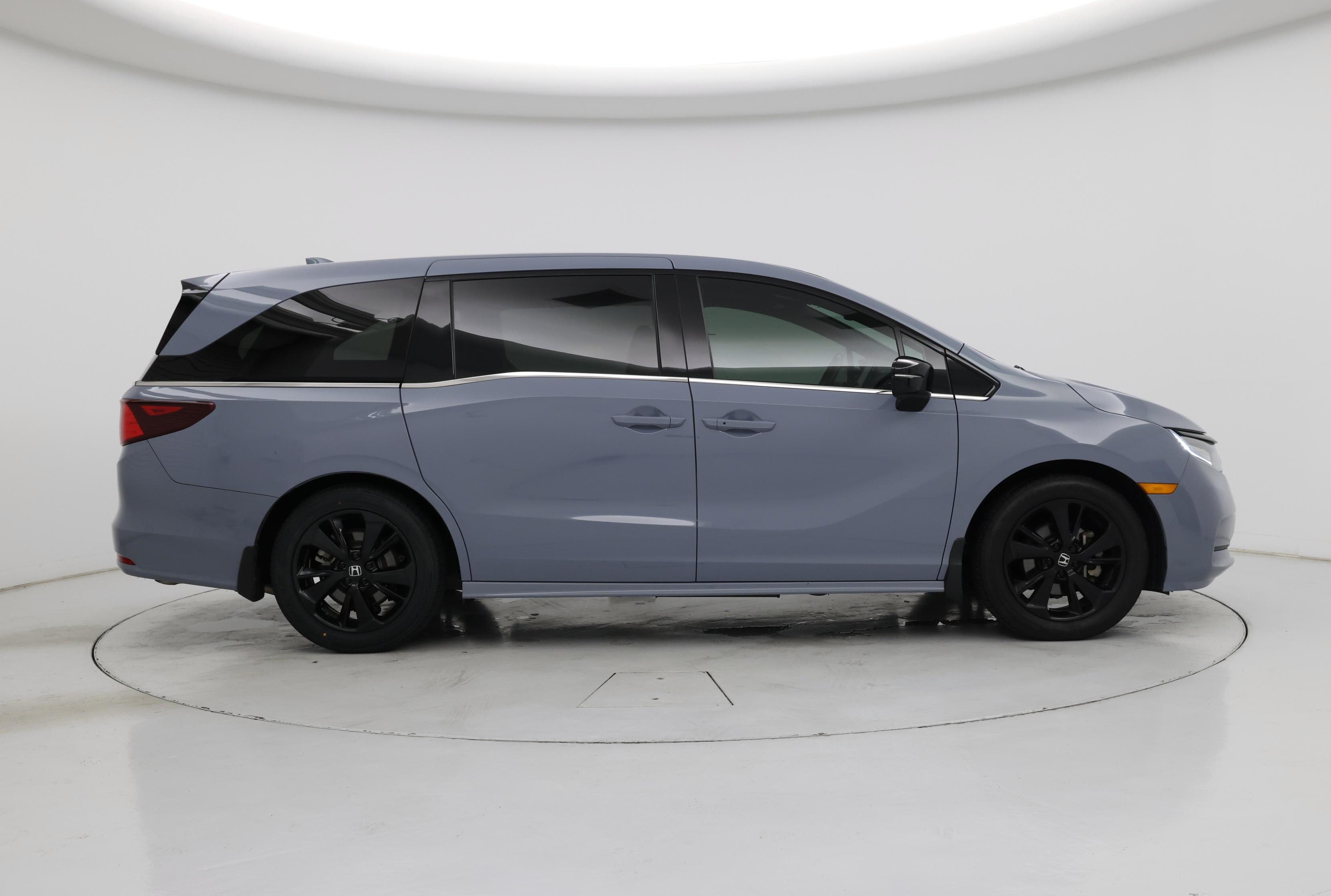 Thumbnail: 2023 Honda Odyssey - 7