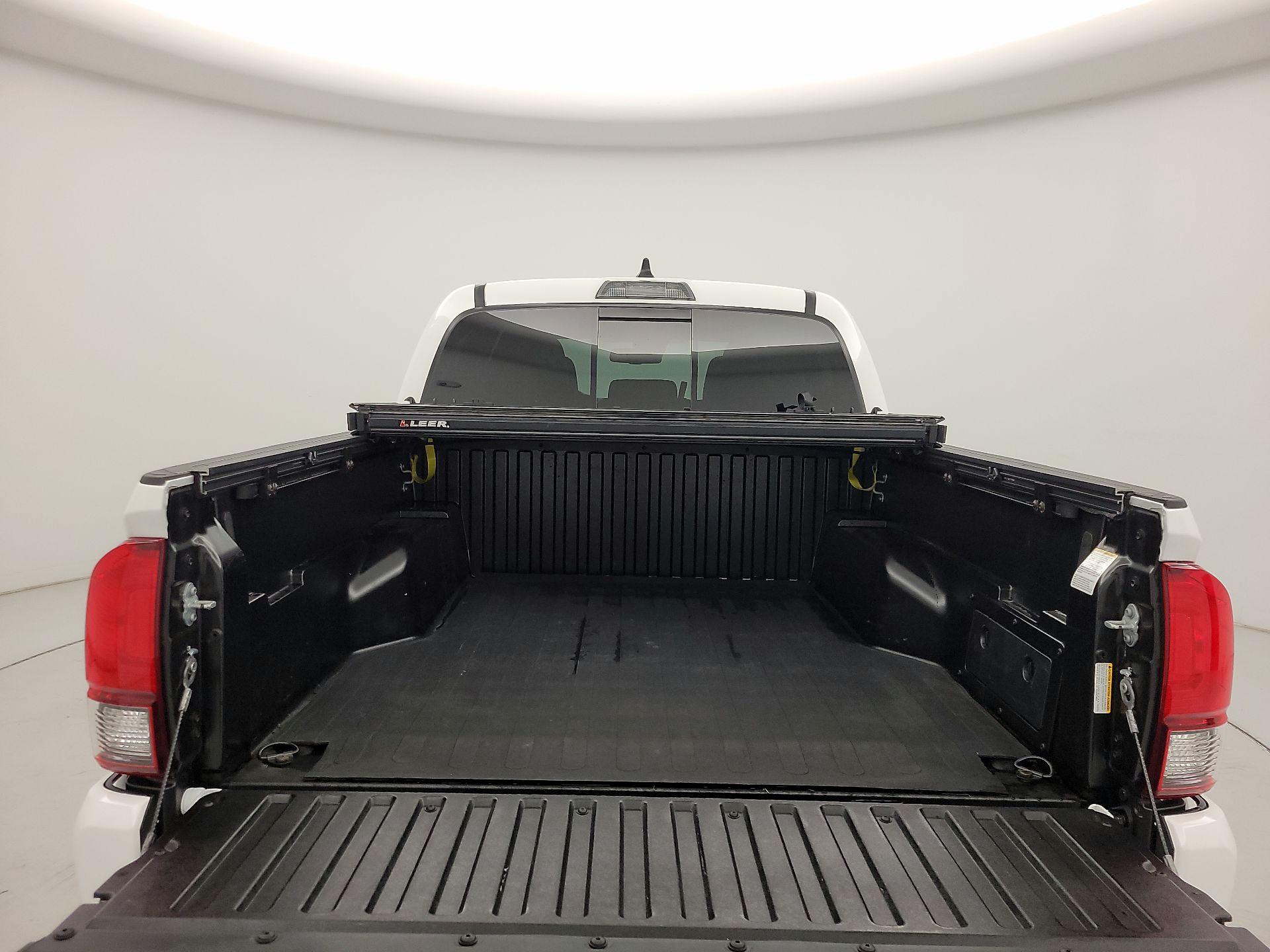 Thumbnail: 2023 Toyota Tacoma - 20