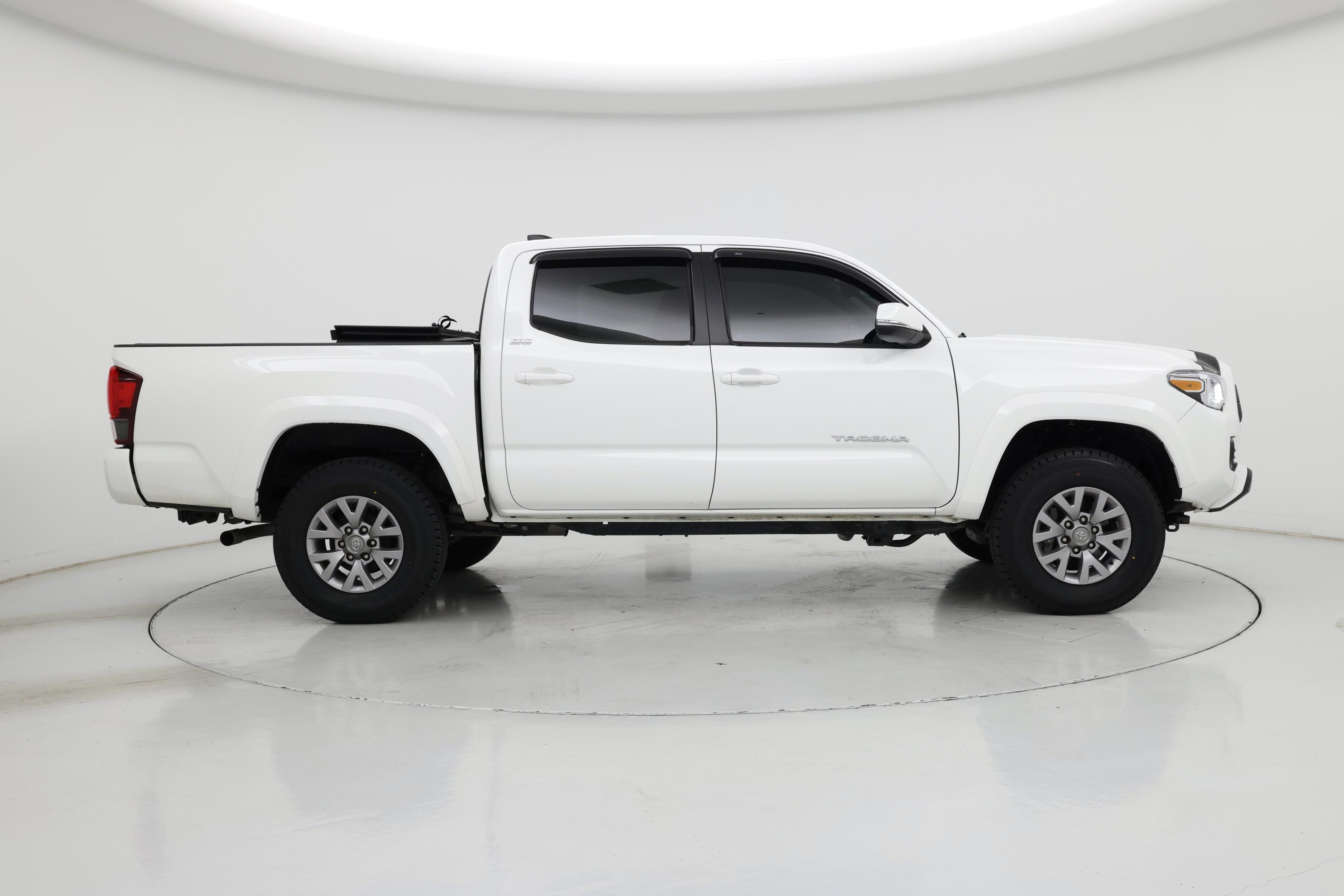 Thumbnail: 2023 Toyota Tacoma - 7