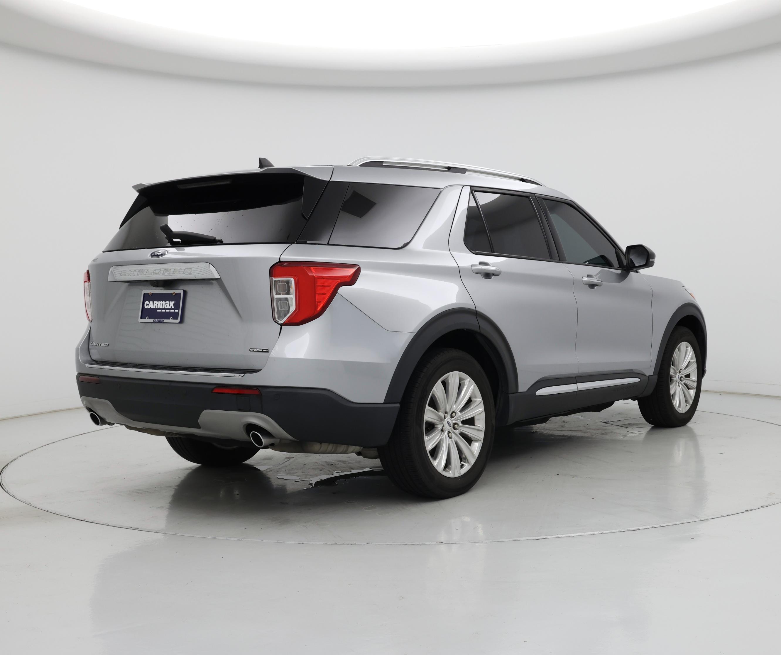 Thumbnail: 2021 Ford Explorer - 8