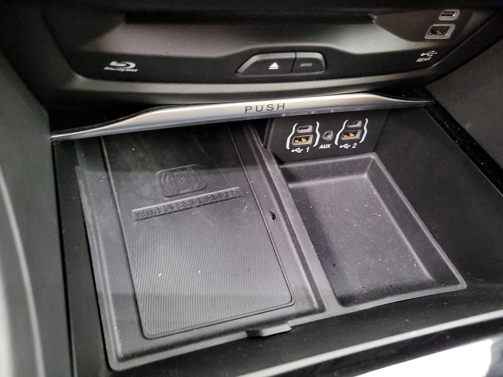 2023 Chrysler Pacifica Hybrid Pinnacle - Photo 20