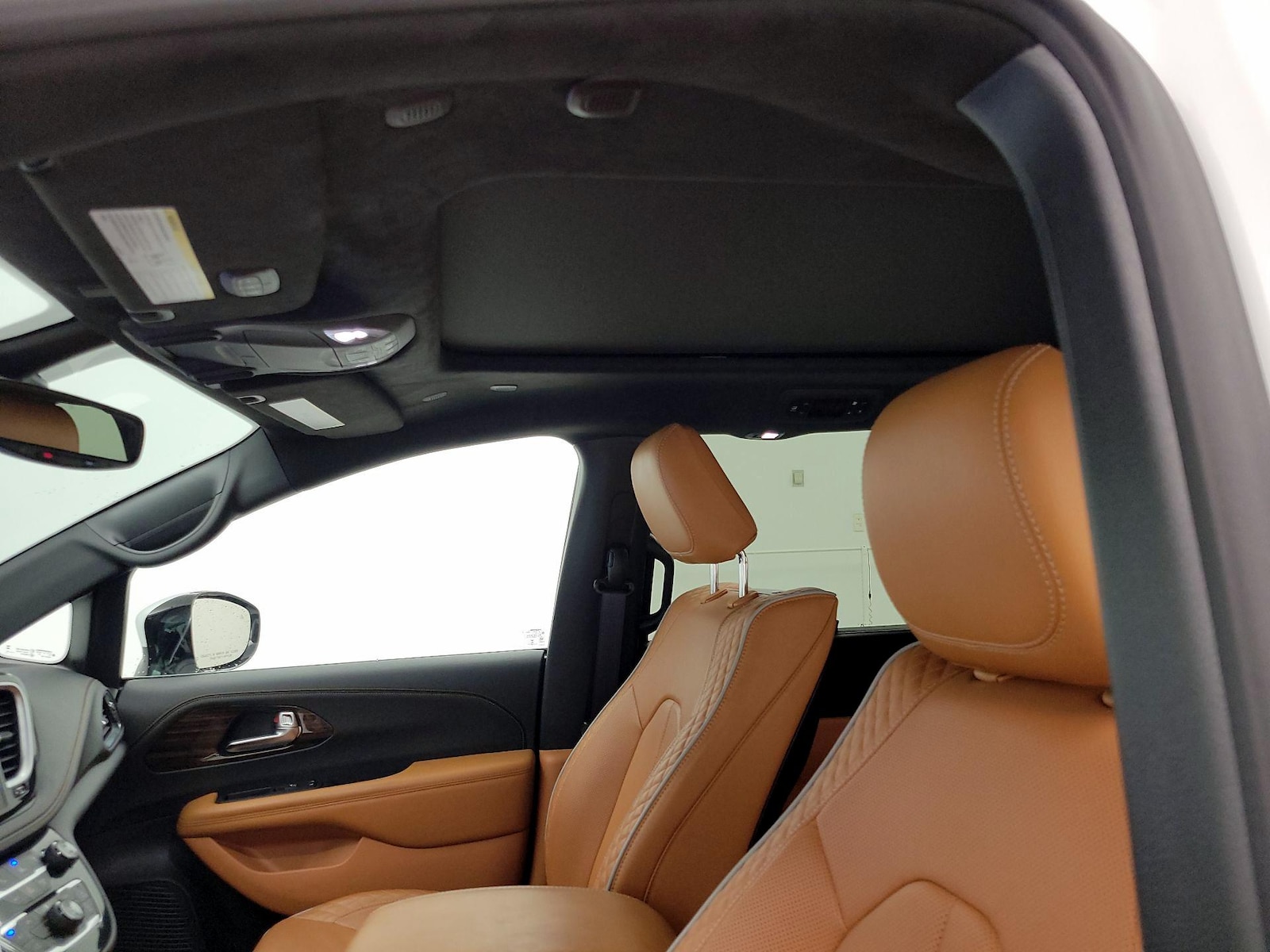 2023 Chrysler Pacifica Hybrid Pinnacle - Photo 21