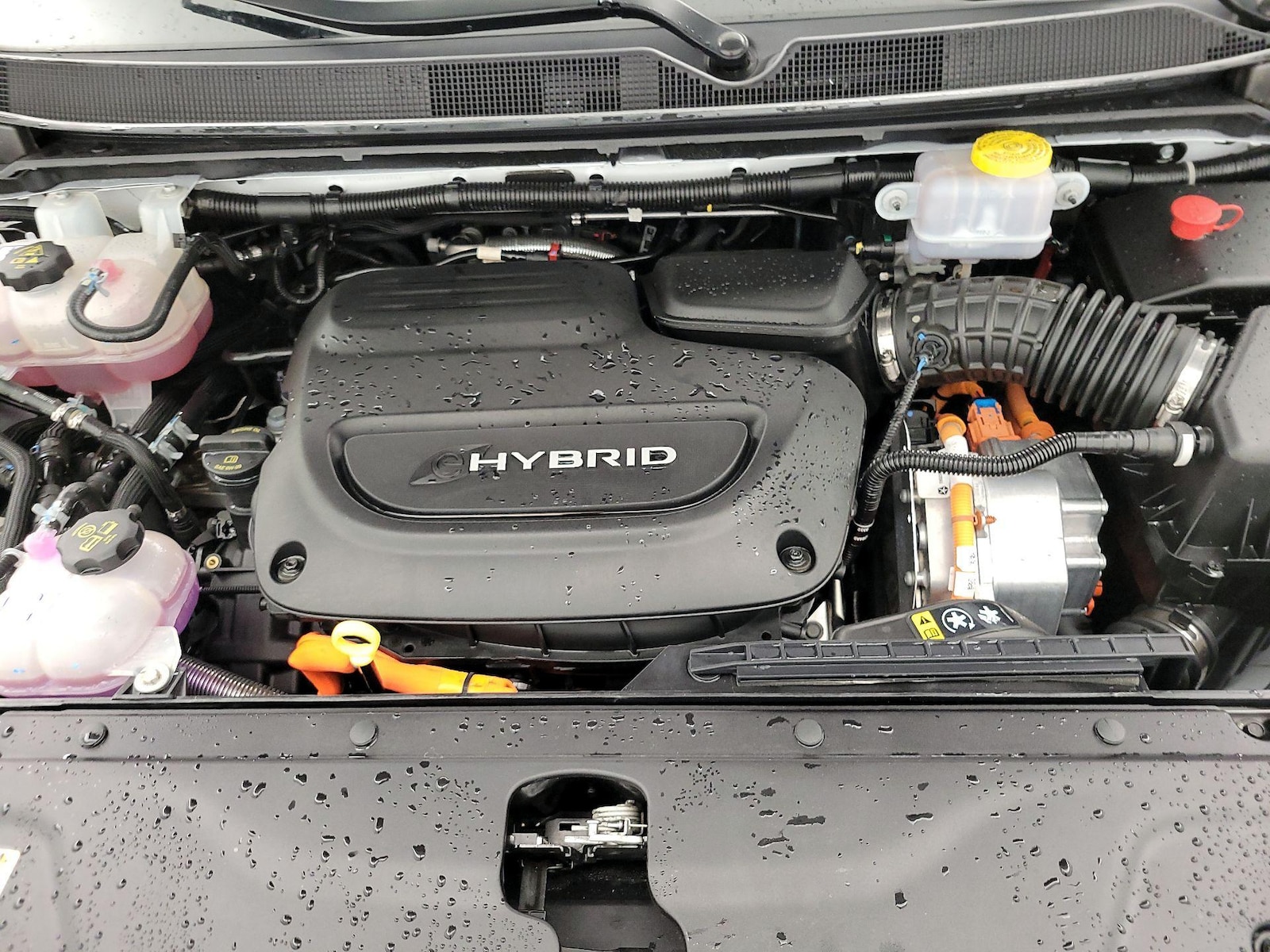 2023 Chrysler Pacifica Hybrid Pinnacle - Photo 25