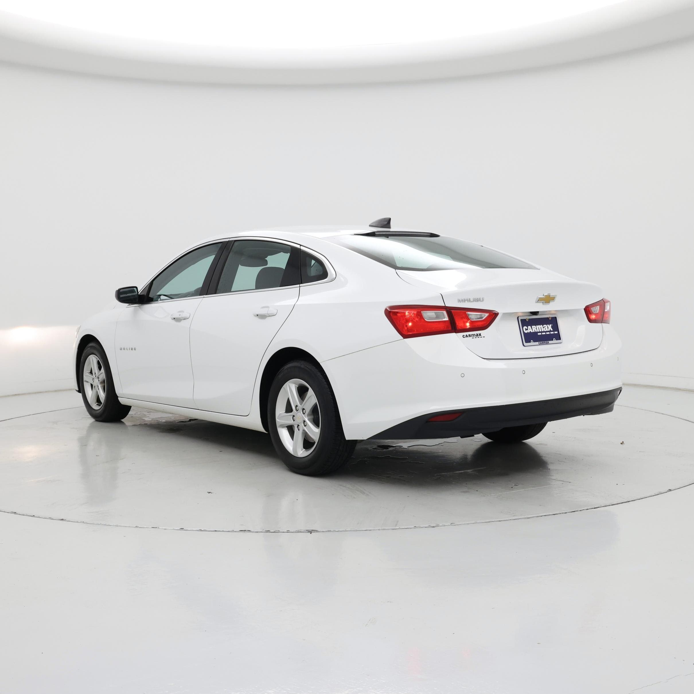 Thumbnail: 2023 Chevrolet Malibu - 2