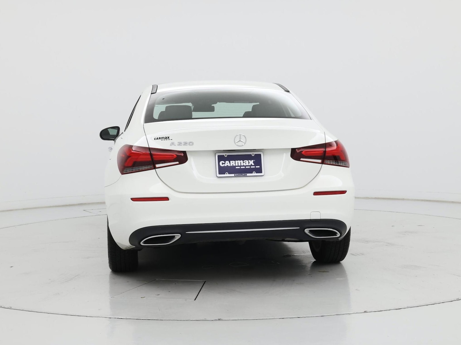 2022 Mercedes-Benz A-Class A220 - Photo 7