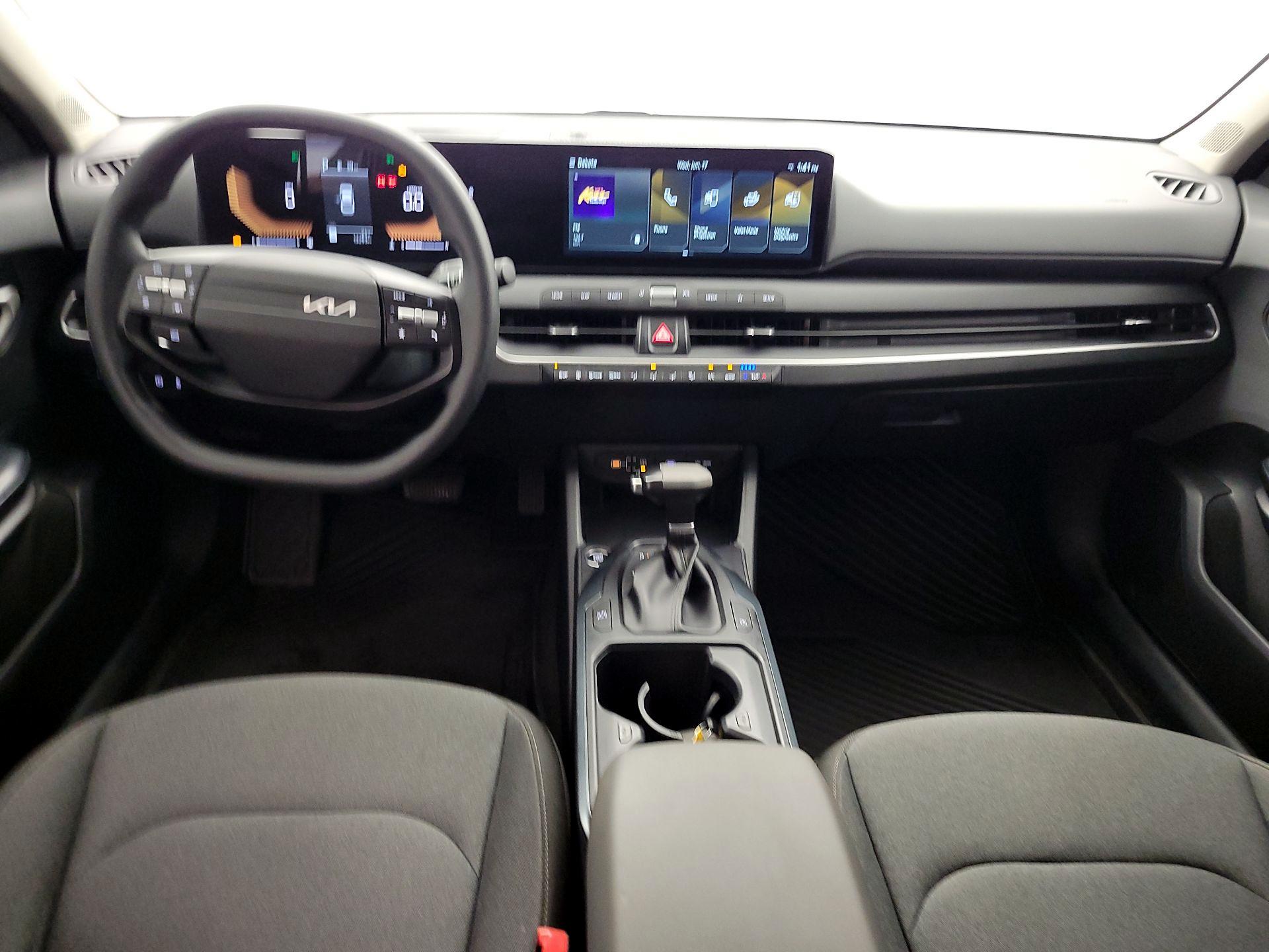 Thumbnail: 2025 Kia K4 - 9
