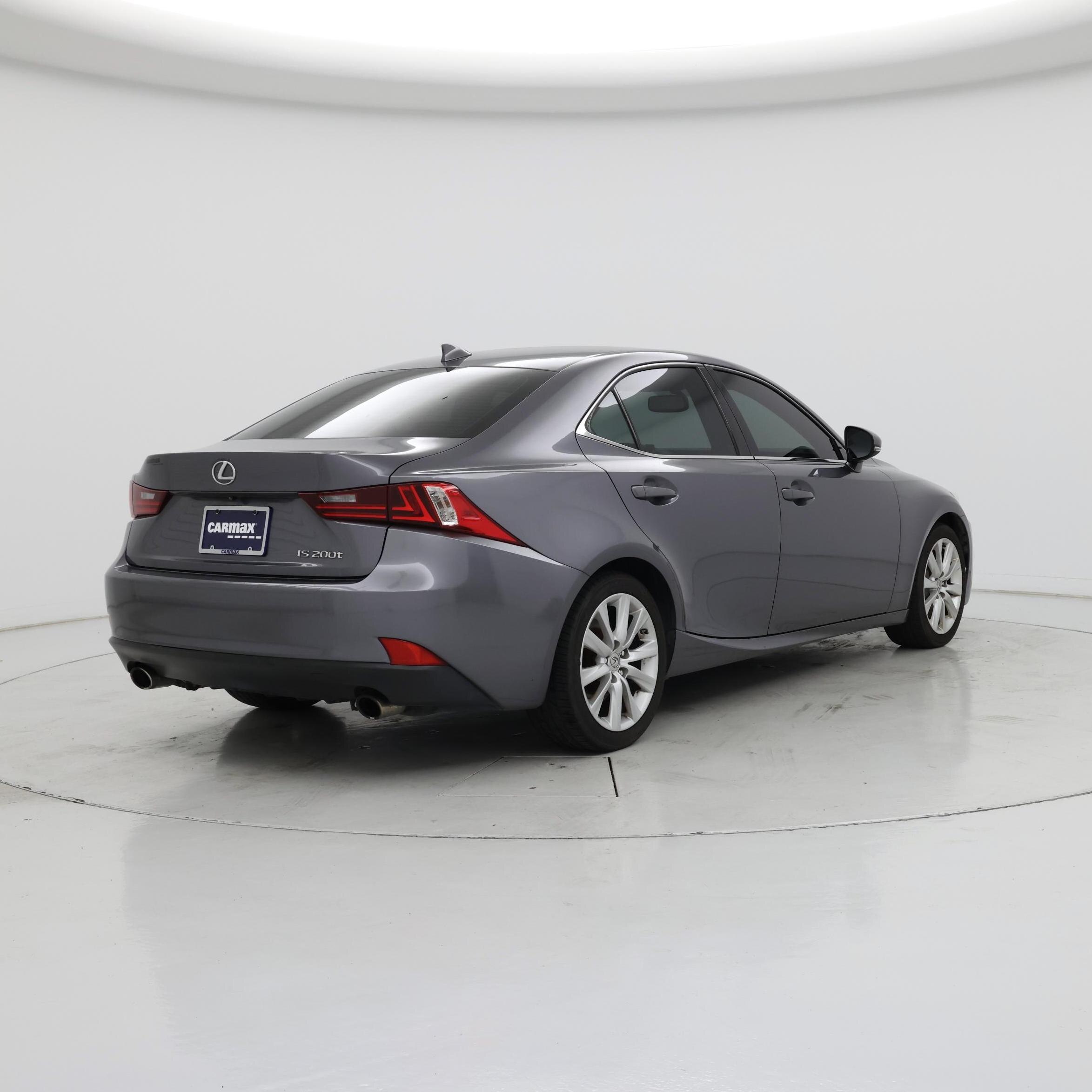 Thumbnail: 2016 Lexus IS - 8