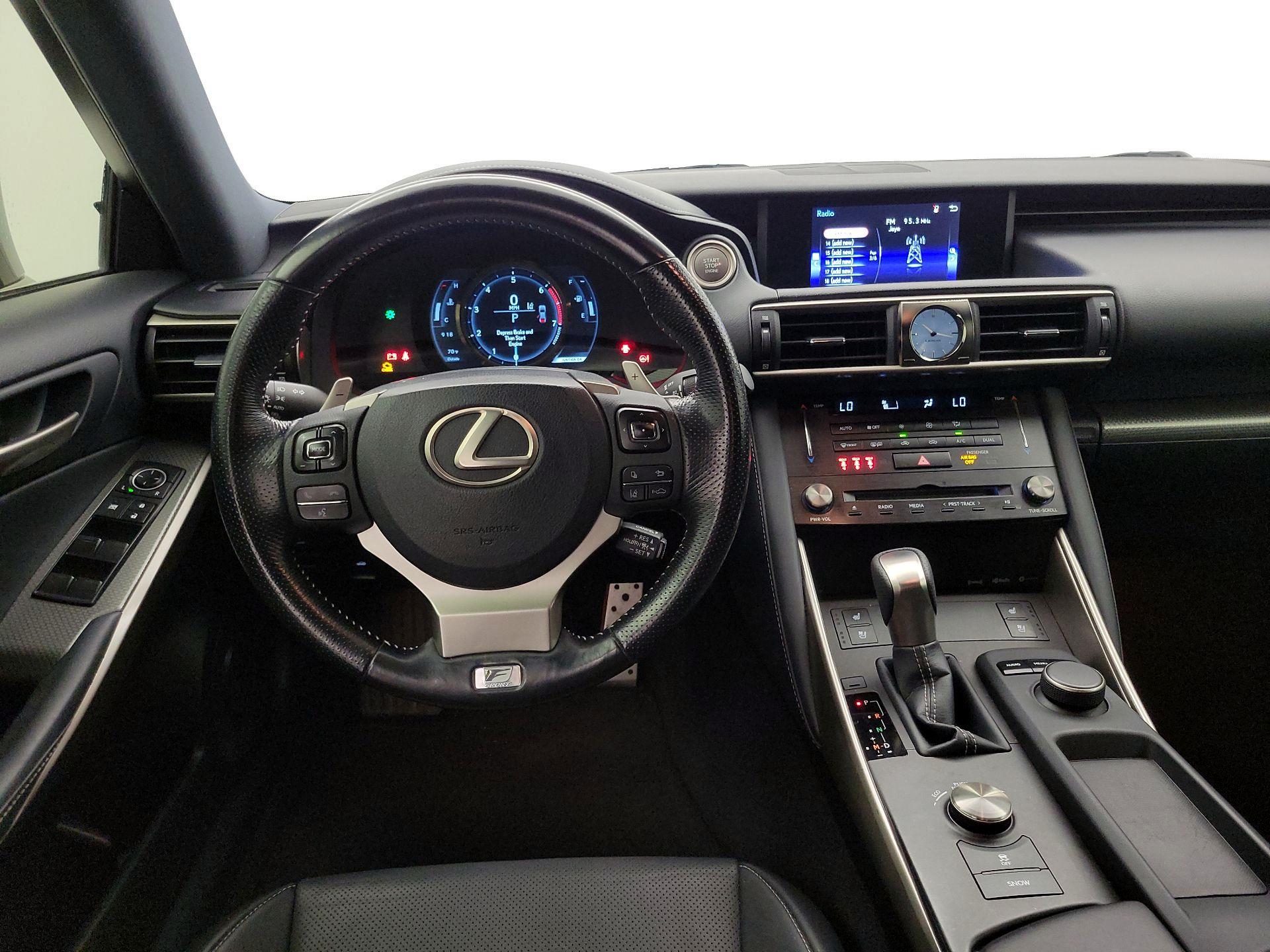 Thumbnail: 2017 Lexus IS - 10