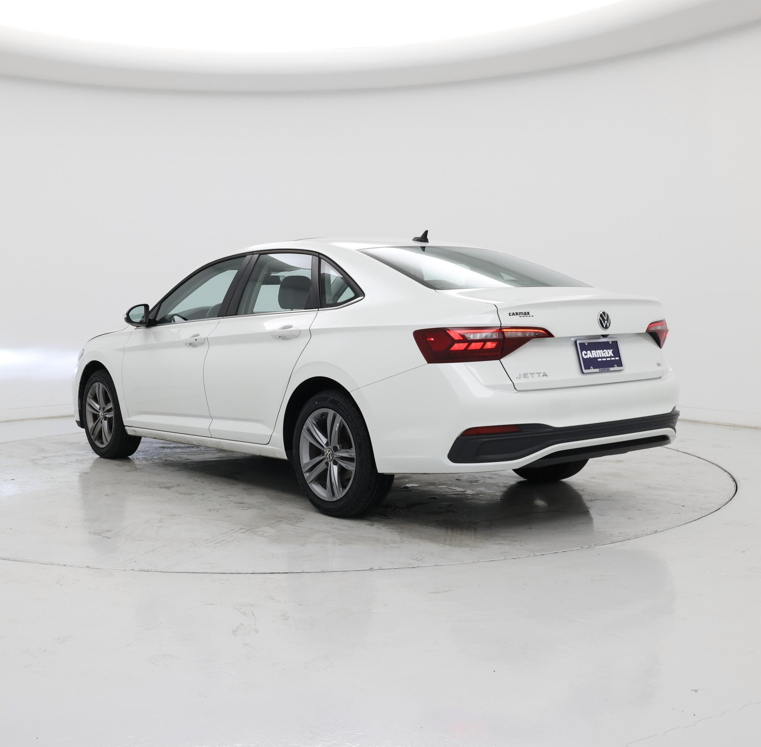Thumbnail: 2024 Volkswagen Jetta - 2